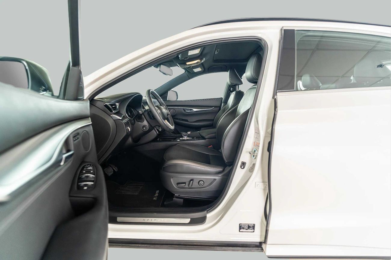 Infiniti QX55 ESSENTIAL 2.0