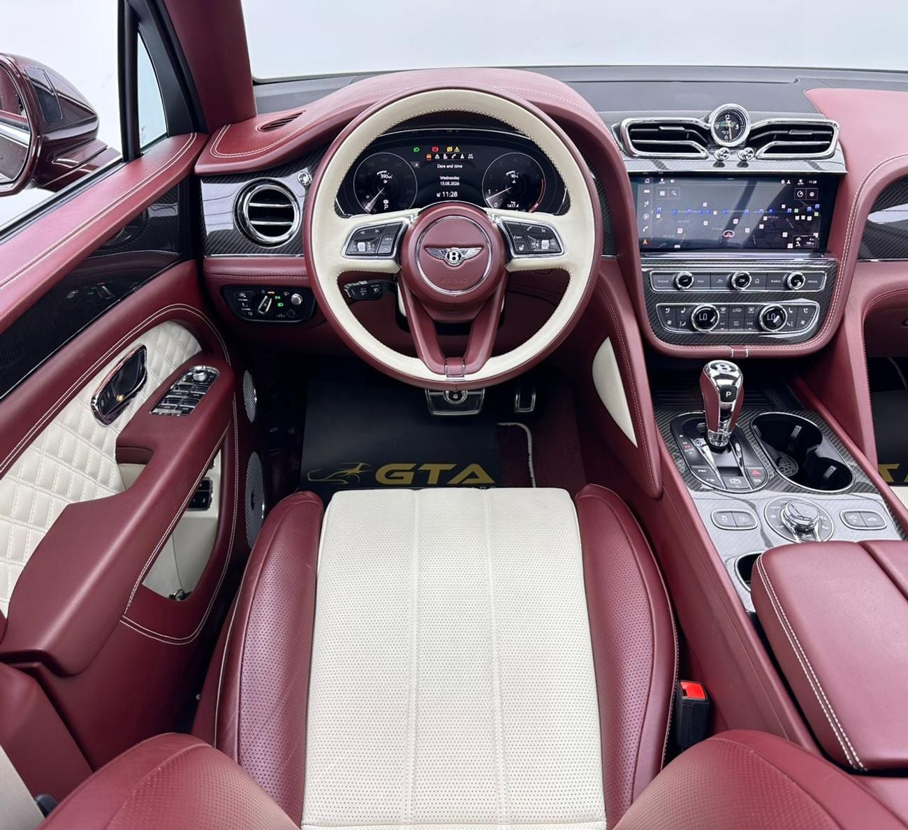 Bentley Bentayga 2021 Bentley Bentayga W12 Speed, 05/2027 Warranty, 09/2027 Service Contract, FSH, GCC