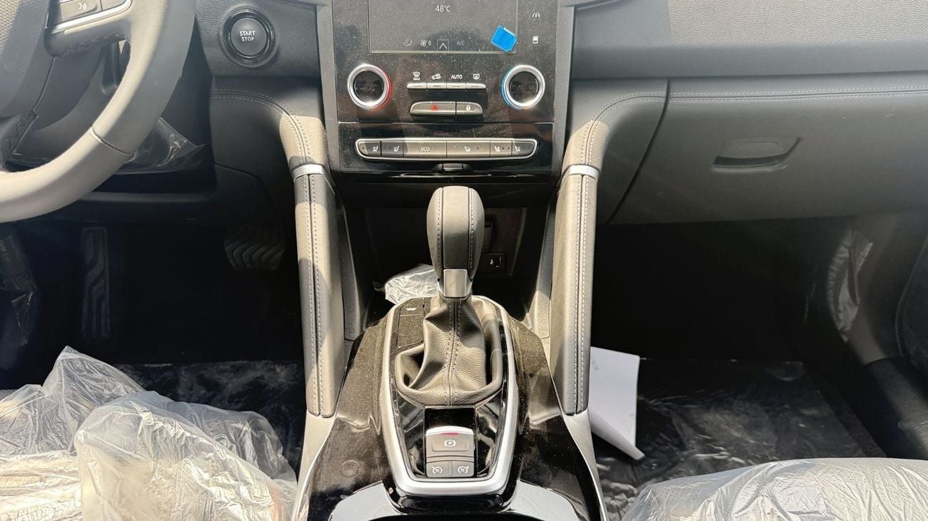 رينو كوليوس 2.5L Petrol 4WD 2025YM