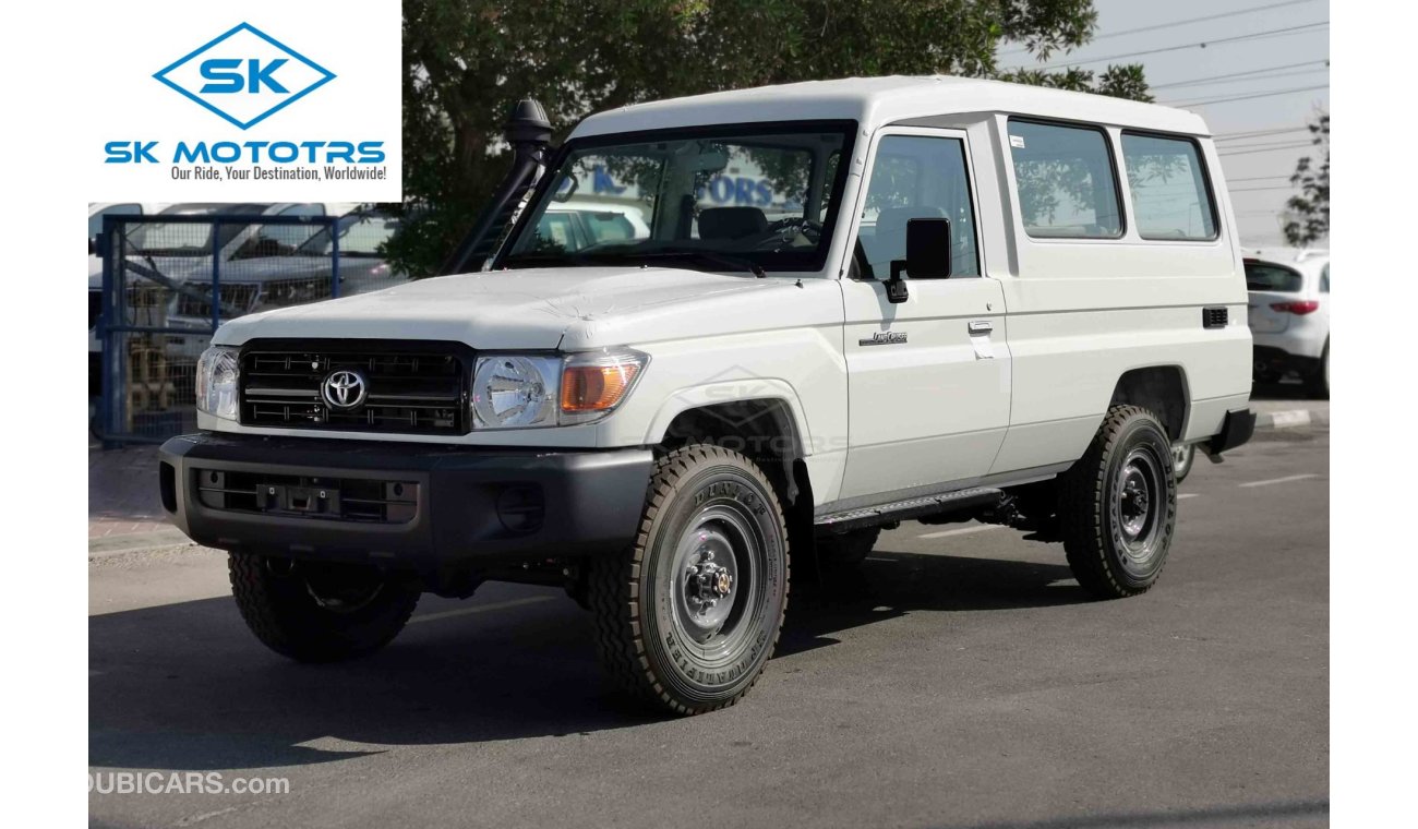 Toyota Land Cruiser Hard Top 4.2L DIESEL, 16" TYRE, SNORKEL, XENON HEADLIGHTS (CODE # LX7801)