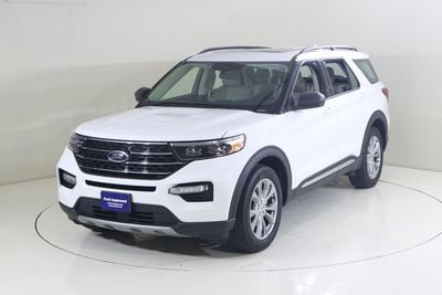 Ford Explorer XLT 200A 2.3L 4WD E3320 EXPLORER XLT / AL TAYER MOTORS / AL QOUZ SHOWROOM