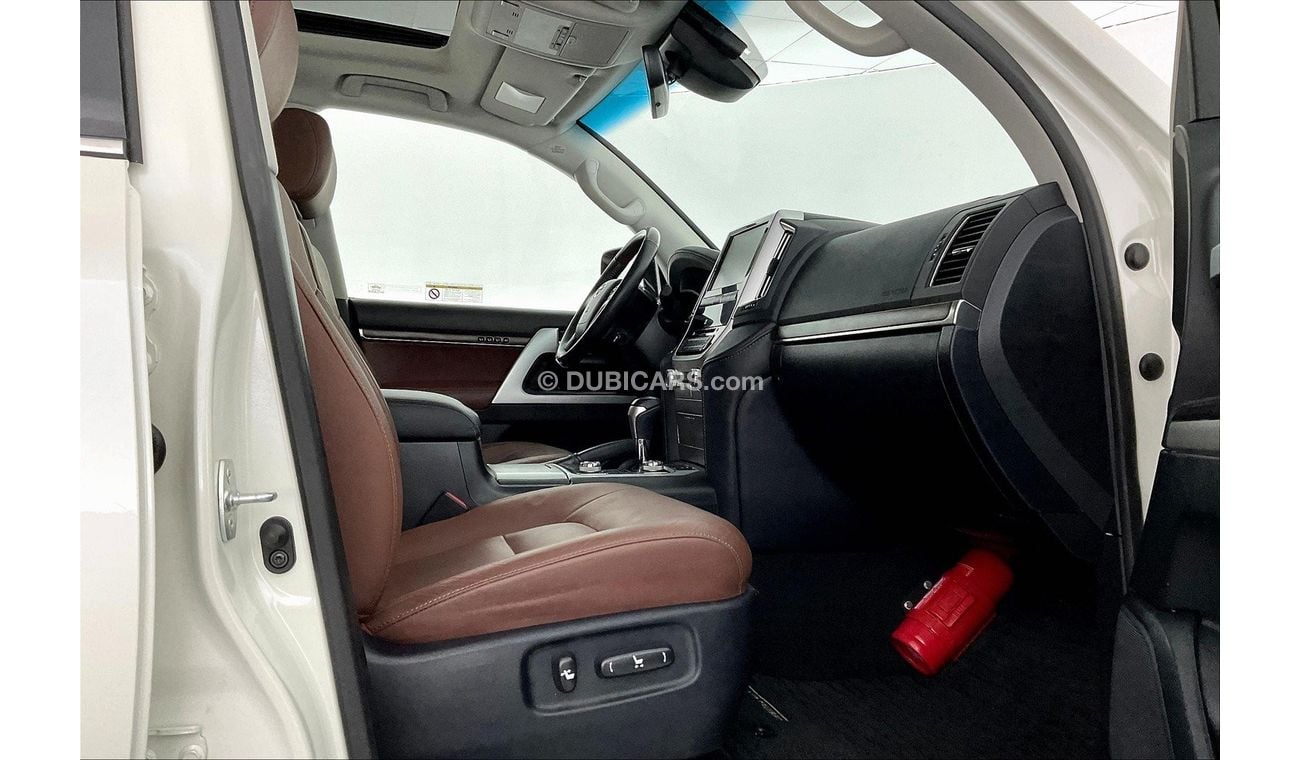 Toyota Land Cruiser VXR