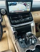 تويوتا لاند كروزر VXR