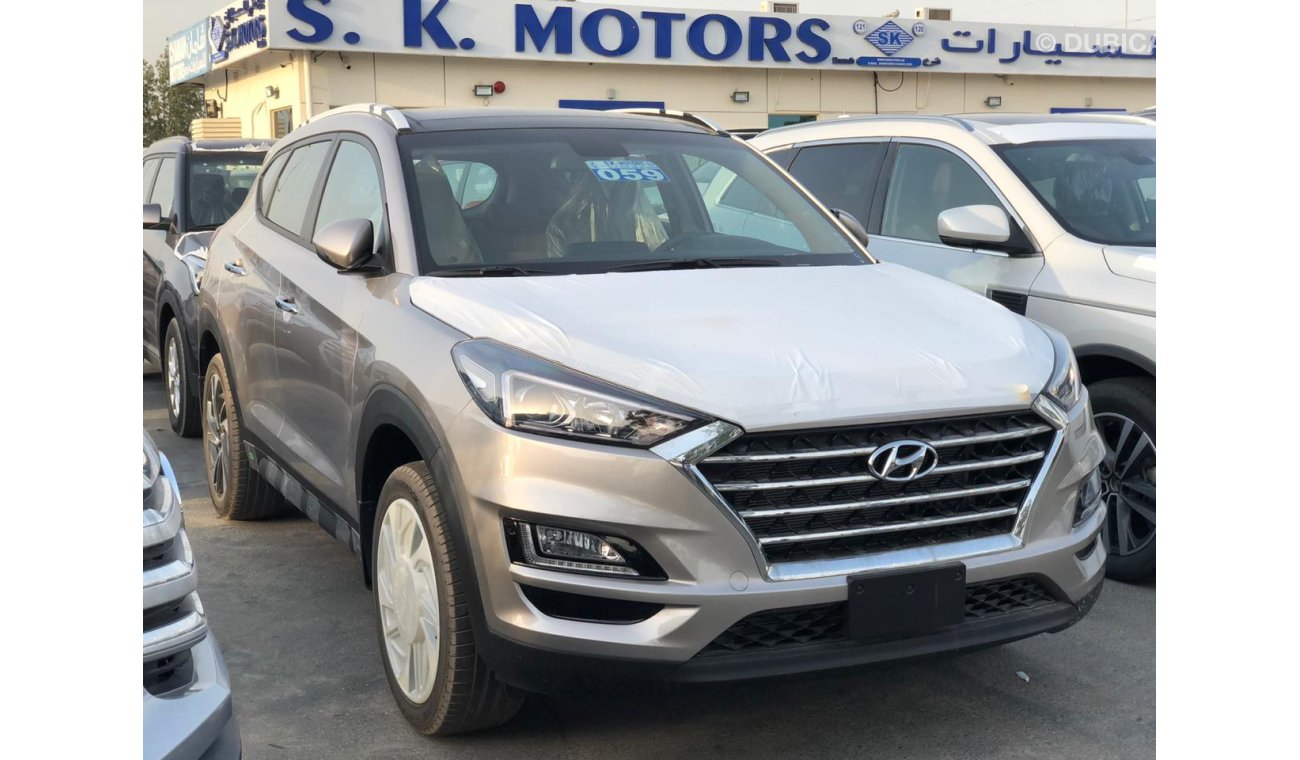 Hyundai Tucson GDI  1.6L, 19'' ALLOY RIMS, WIRELESS CHARGER, GLOVES COOL BOX, PANORAMIC ROOF, POWER SEAT, HT16