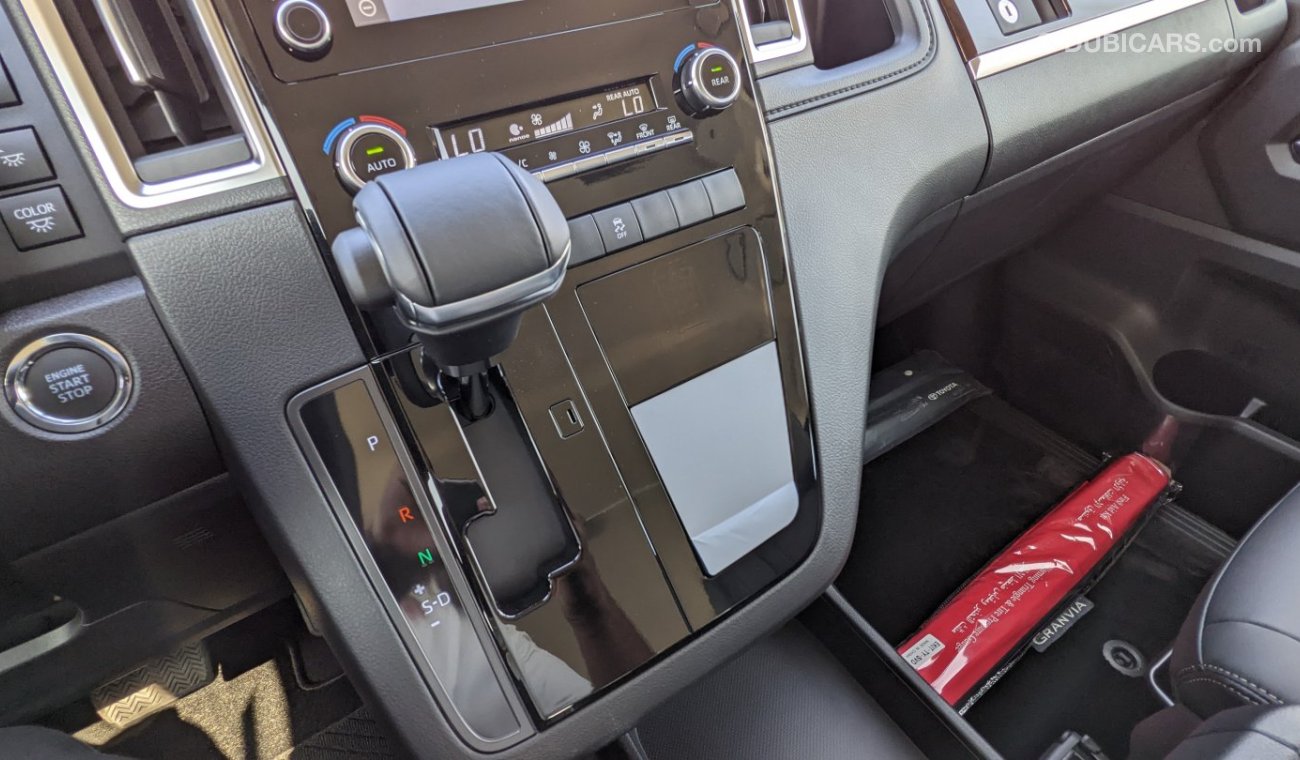 Toyota Granvia Premium 3.5l Petrol 6 Seat Automatic