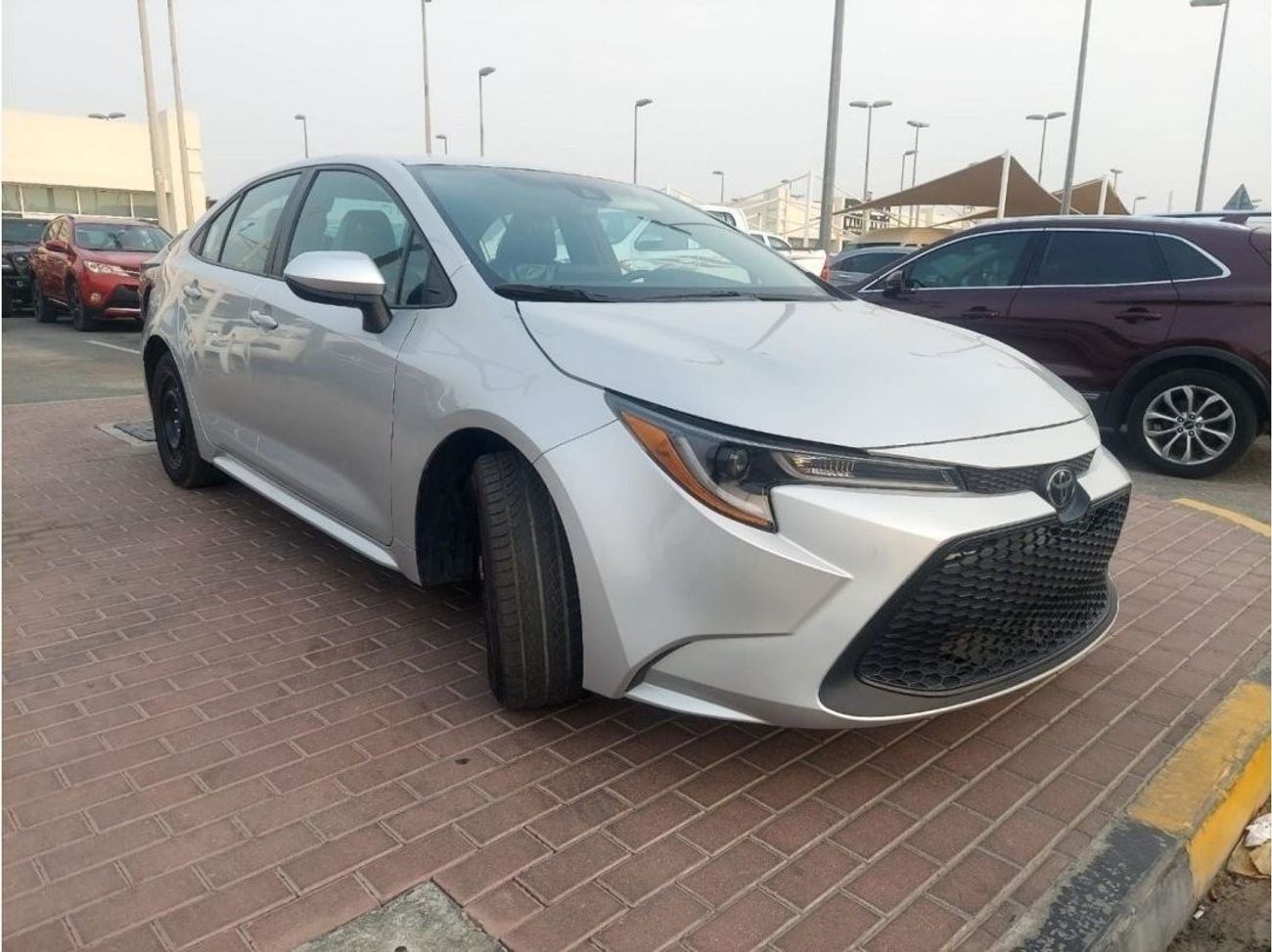 تويوتا كورولا 1.8L PETROL AUTOMATIC TRANSMISSION