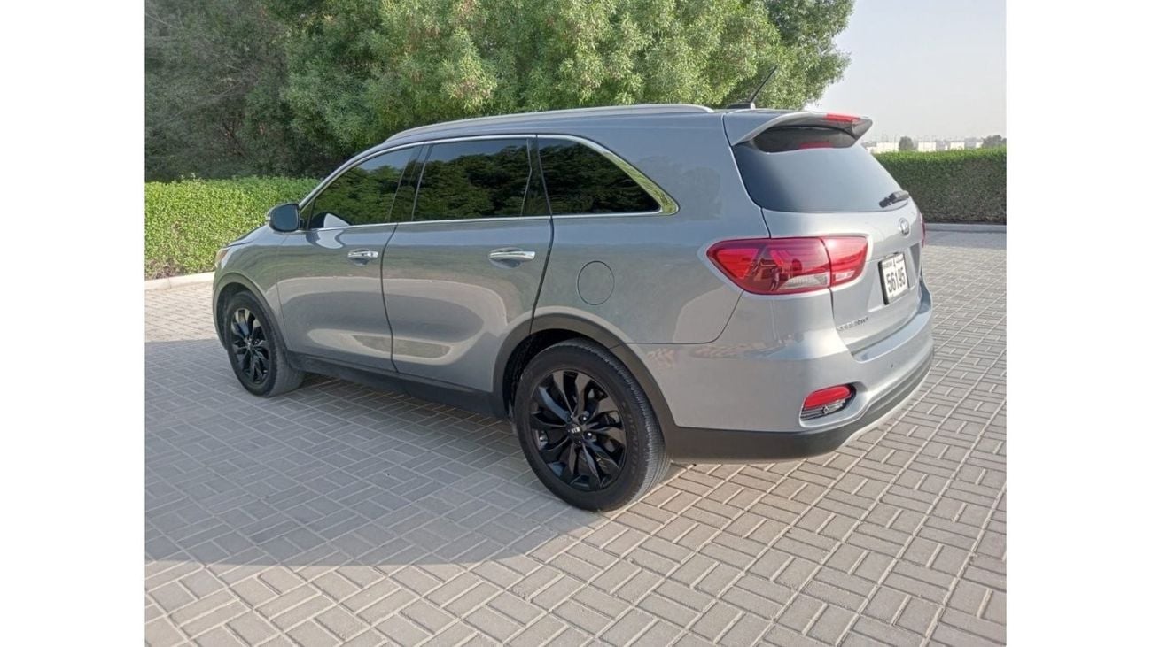 كيا سورينتو توب