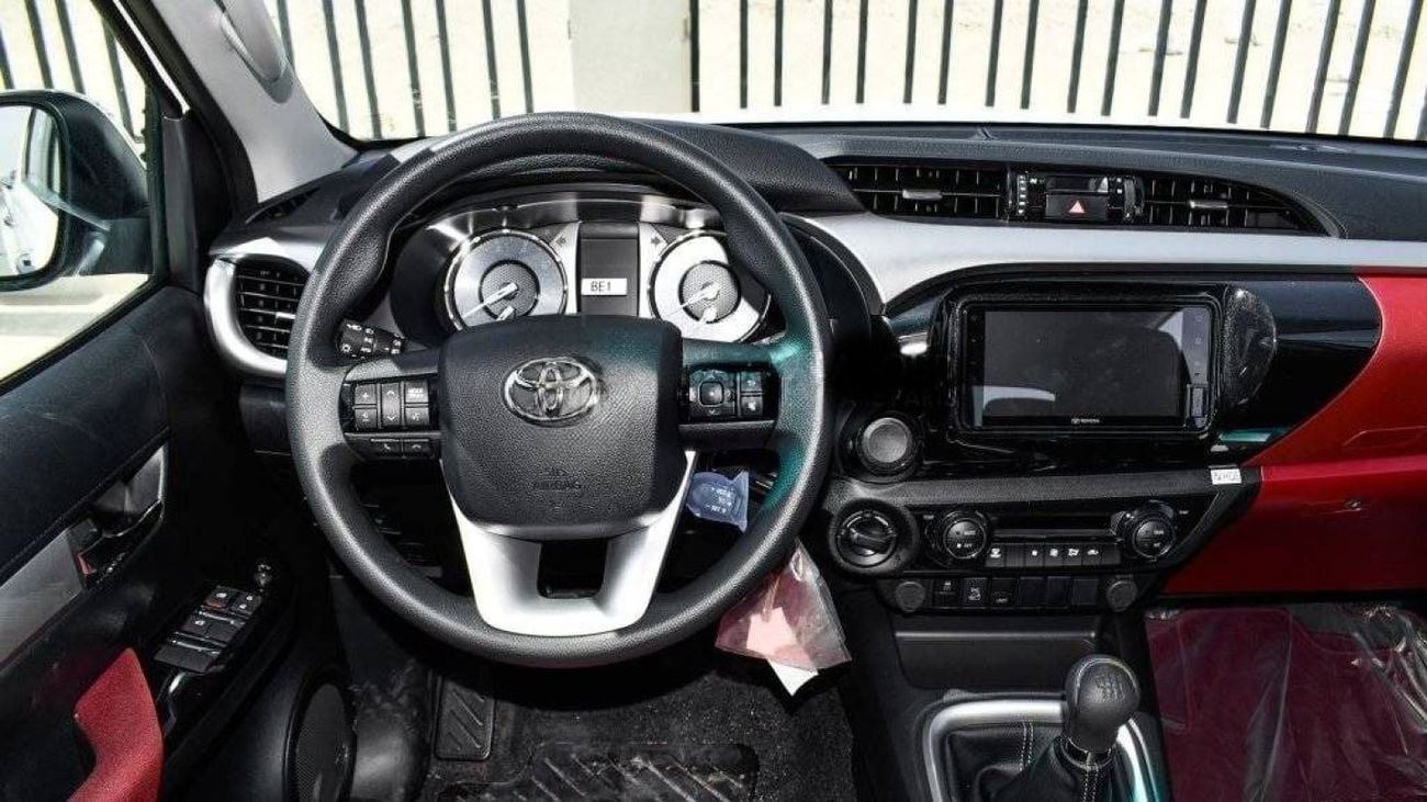 تويوتا هيلوكس TOYOTA HILUX SR5 2.8L DIESEL 2024 0KM
