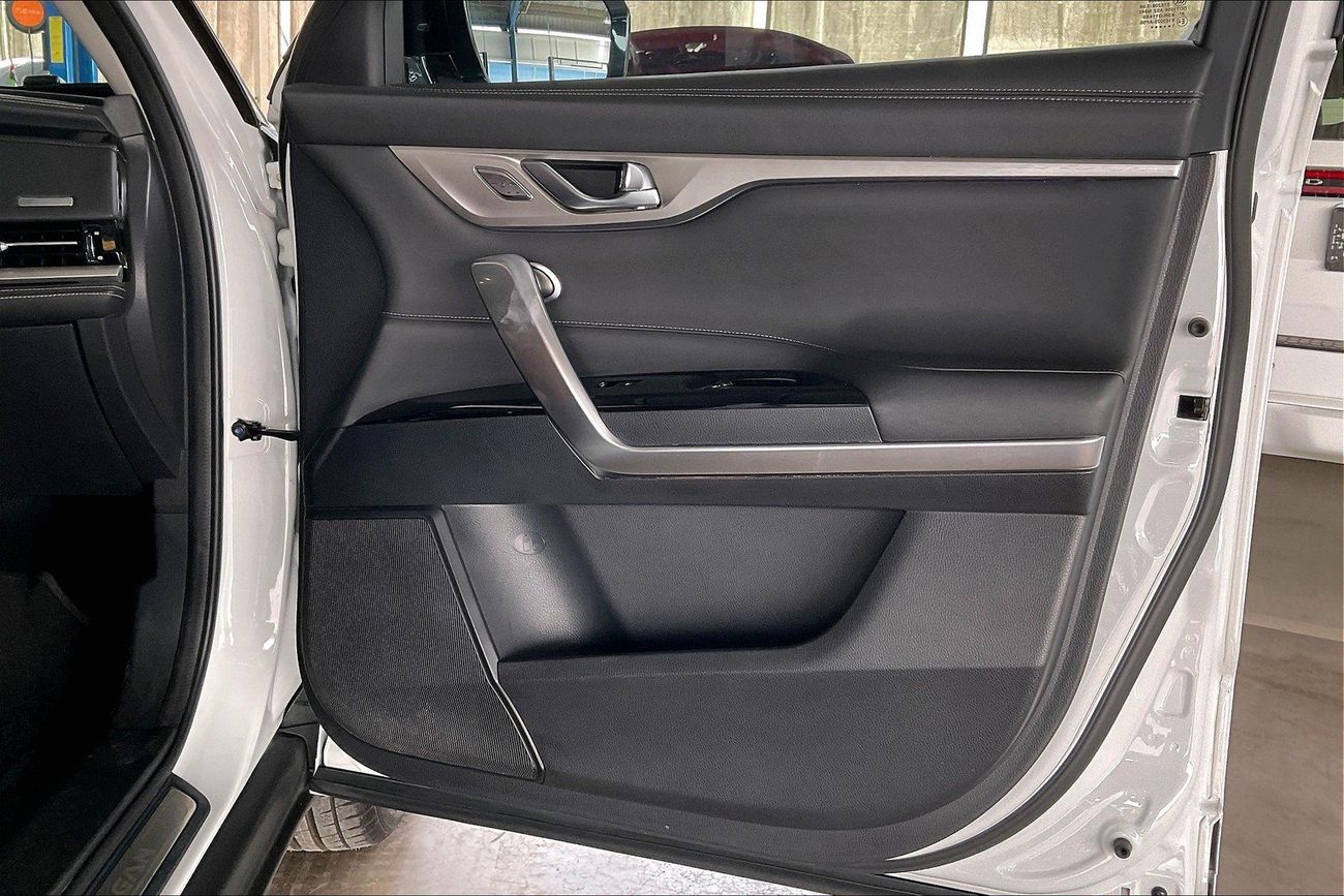 Changan CS95 Royal | Guaranteed Warranty | 0 Down Payment