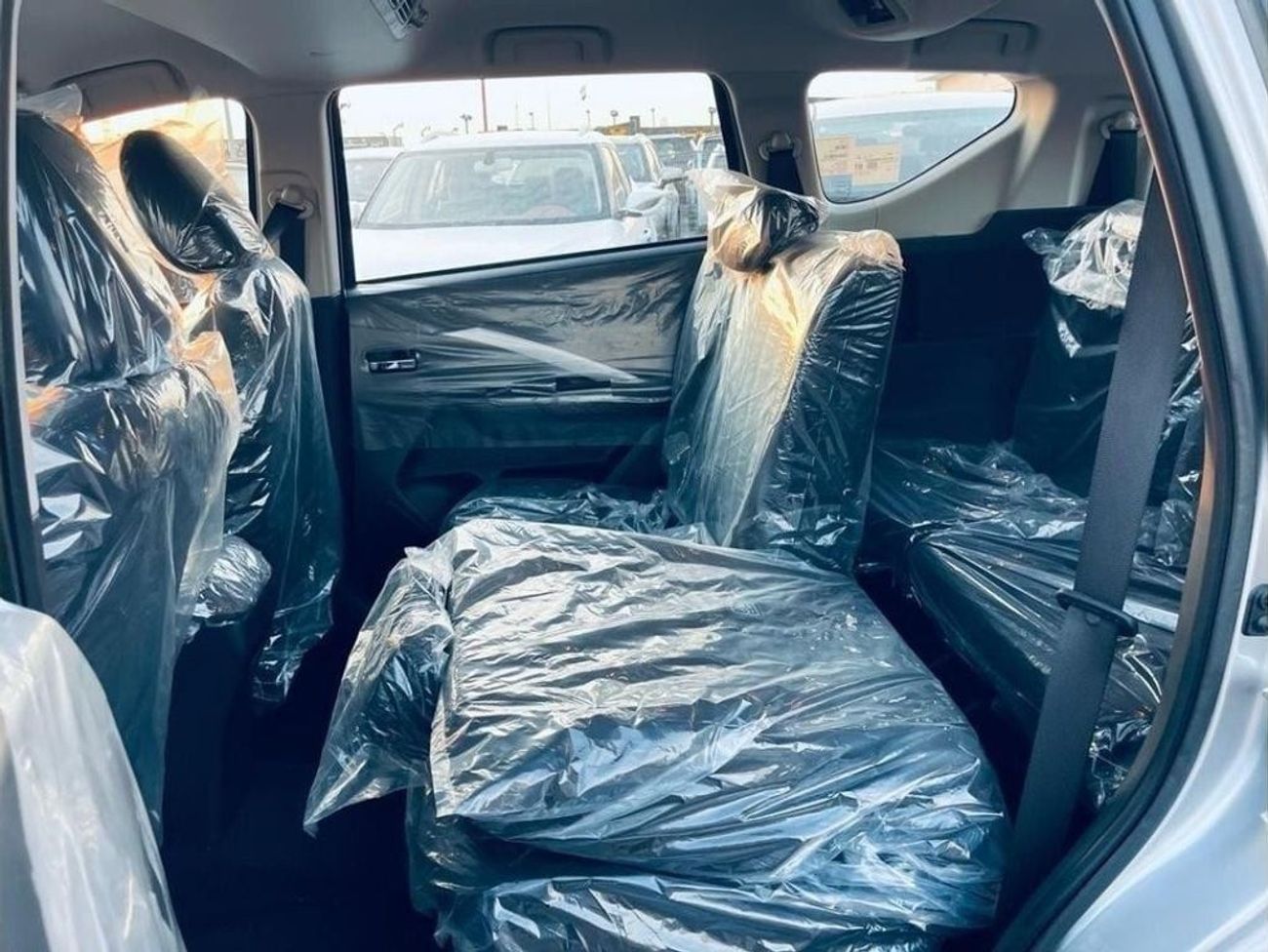 ميتسوبيشي إكسباندر MITSUBISHI XPANDER PREMIUM 1.5L 2024 MODEL 7 SEATS 59000 AED FOR EXPORT PRICE