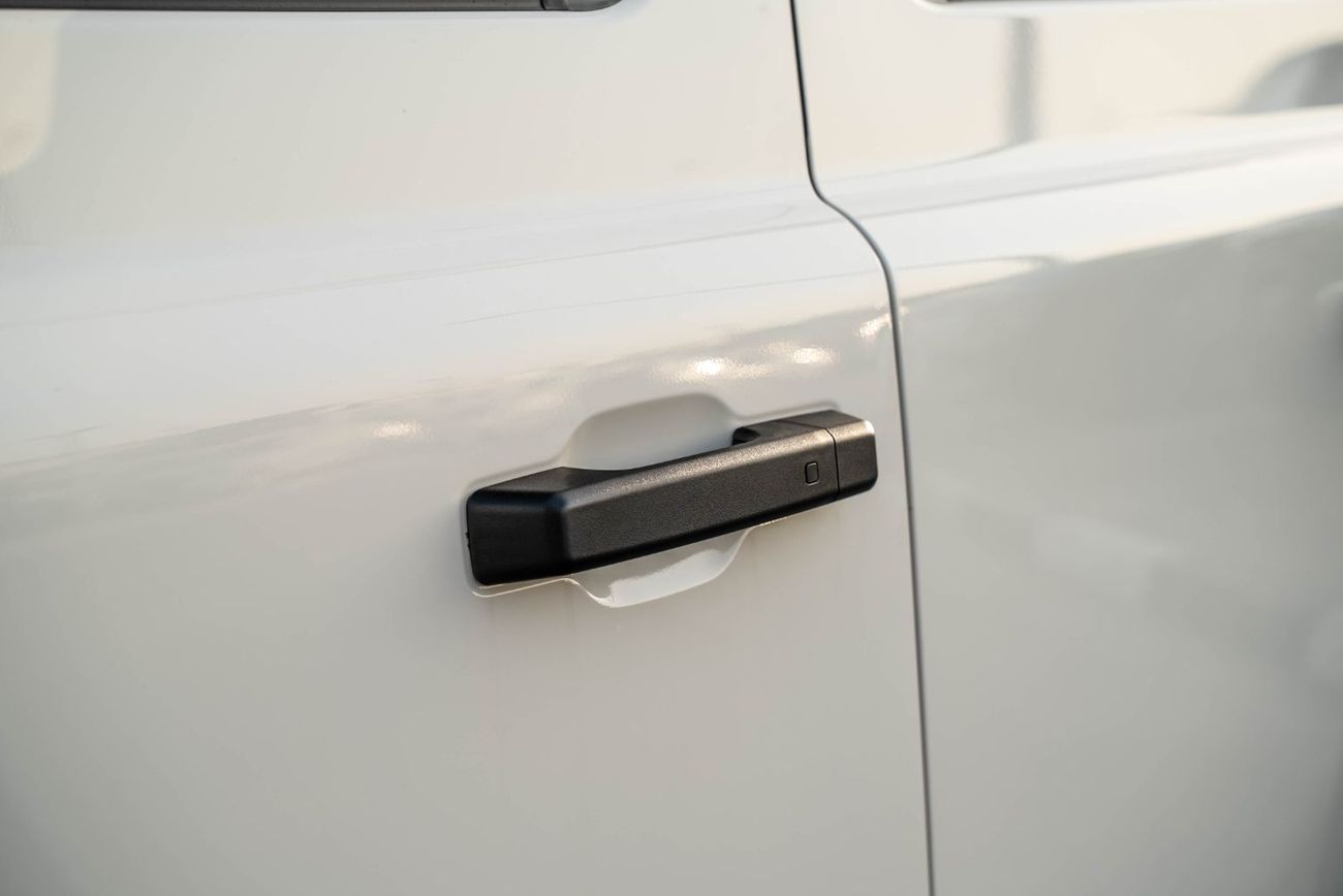 باو 212 T01 Machinist Chinese Specs 2.0L Turbo 4 Cylinders 2026 Brand New