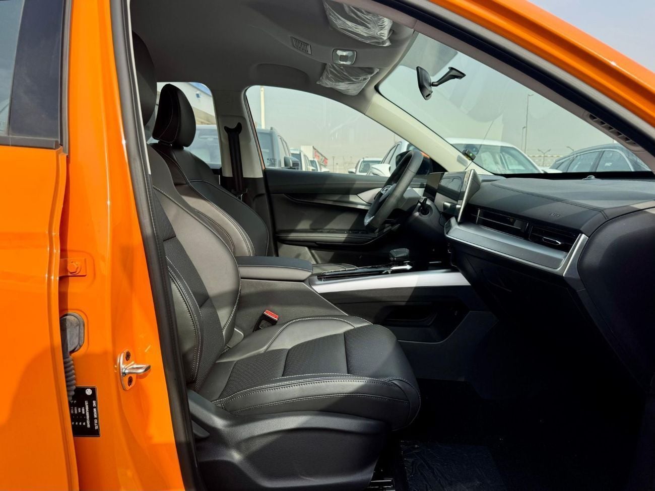 أم جي وان LUX 1.5L Petrol FWD 2024 Export Price @ 47,000 AED