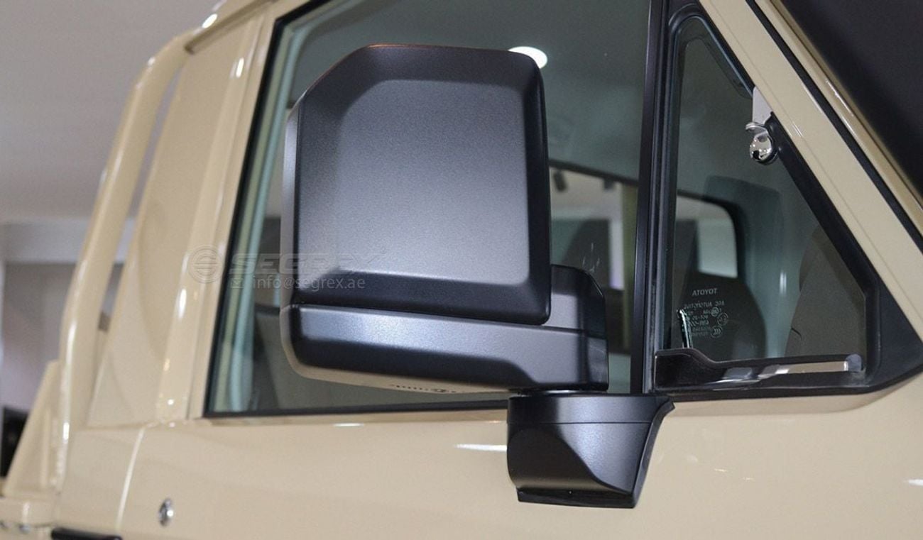 تويوتا لاند كروزر بيك آب 2025 Model Toyota Land Cruiser Pick Up LC79 SC, 4.0L Petrol 4WD 6A/T