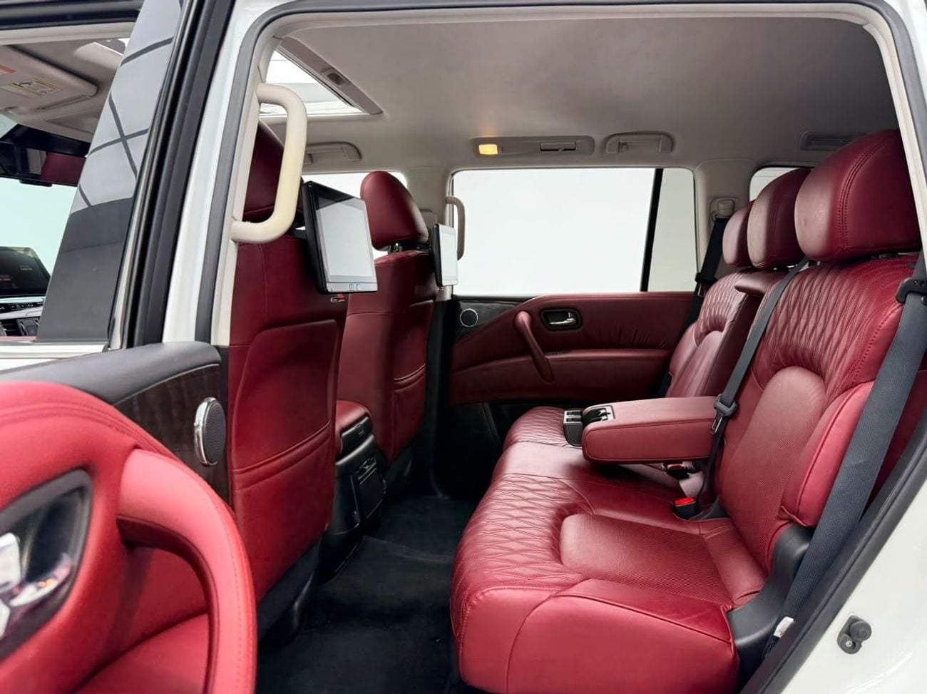 نيسان باترول 2023 Nissan Patrol SE Platinum, Auto Guard Warranty, Full Nissan Service History, GCC Specs