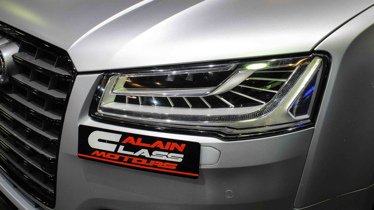 Audi S8