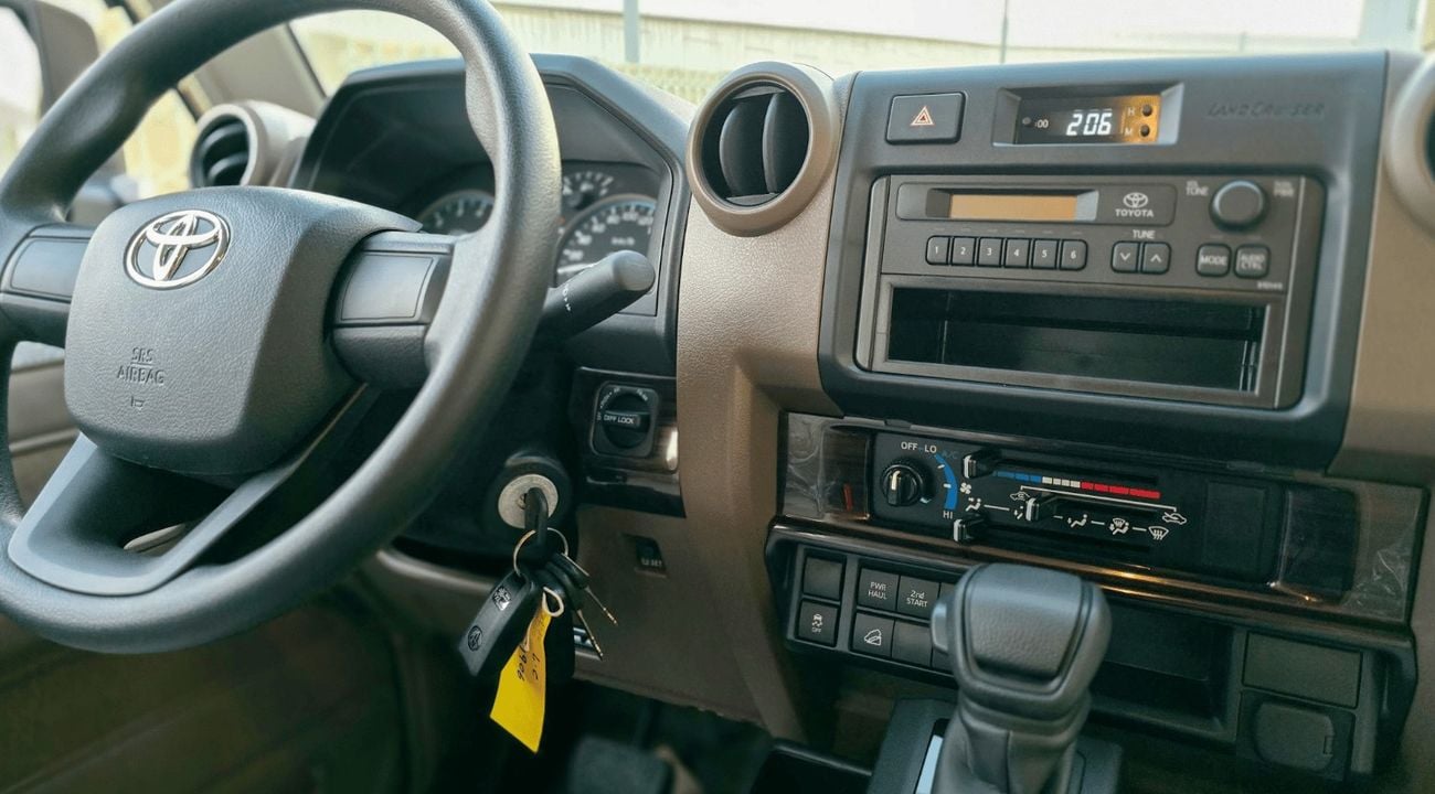 Toyota Land Cruiser Pick Up LC 79 D/C LX E A/T