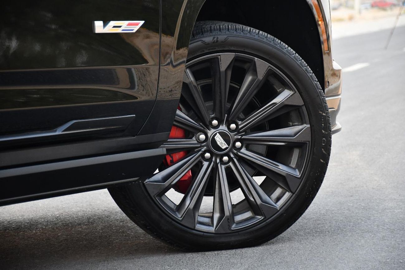 Cadillac Escalade Premium Luxury Platinum 6.2L 4WD