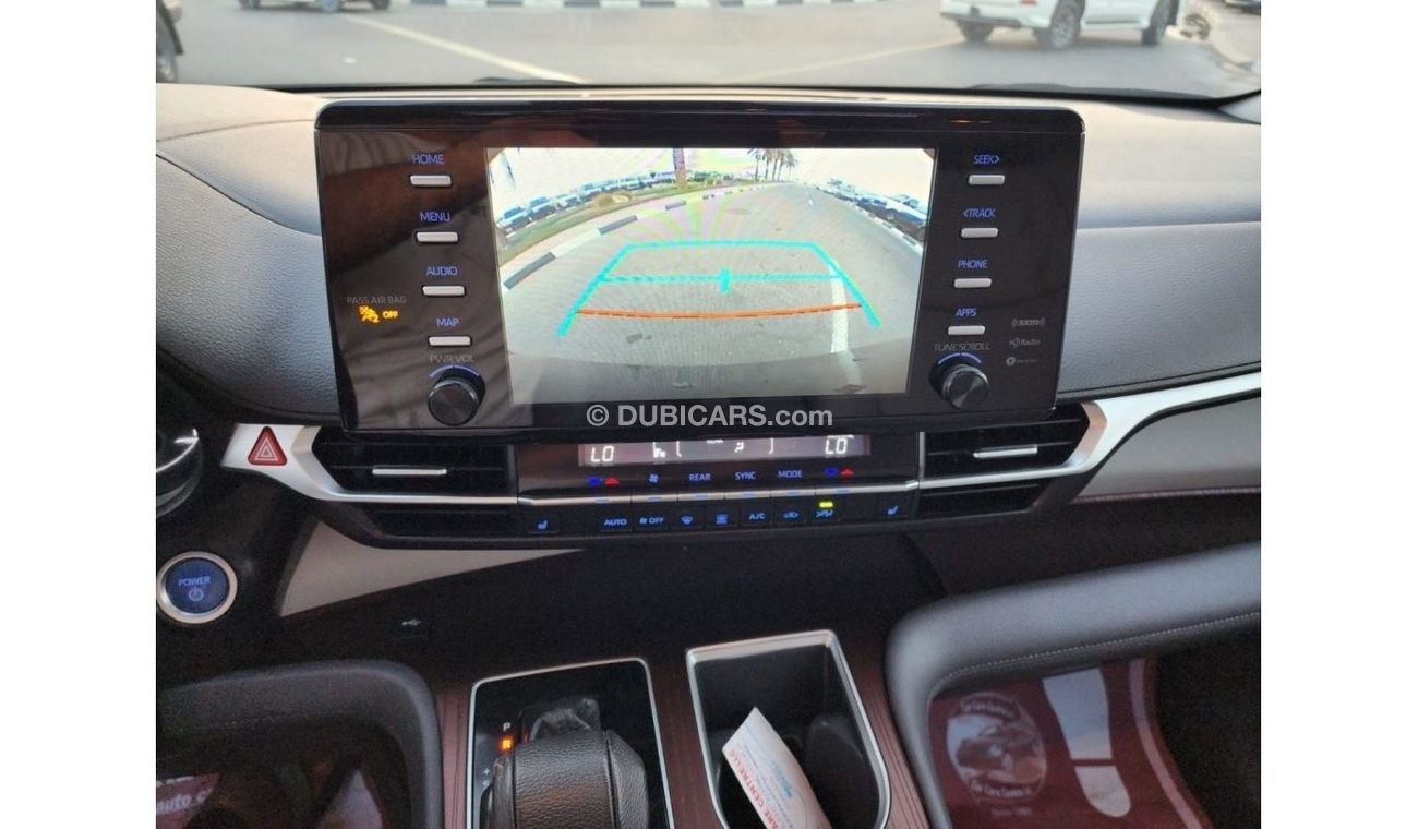 Toyota Sienna Toyota Sienna XLE Hybrid Green Full Option