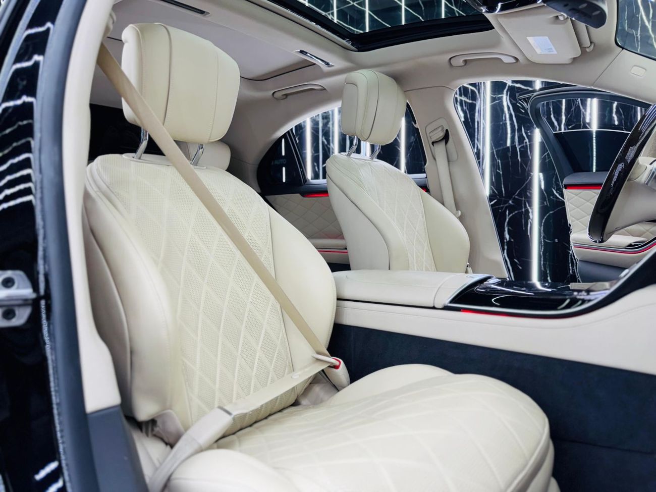 Mercedes-Benz S 500 4MATIC 3.0L 2022 Mercedes Benz S500 LWB, Warranty, Fully Loaded, Brabus Kit, Excellent Condition, 42