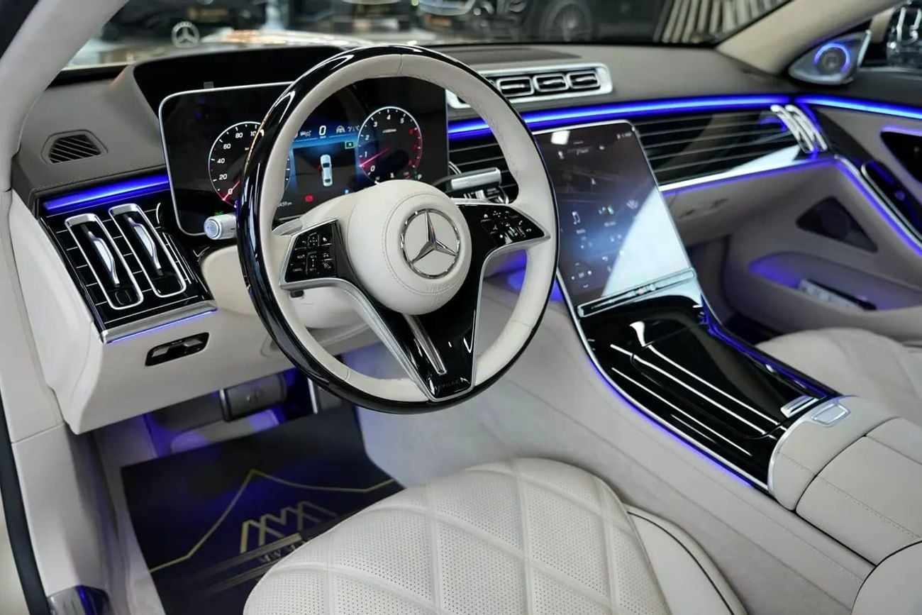 مرسيدس مايباخ S680 مايباخ S 680 | GCC km | Agency Warranty | V 12