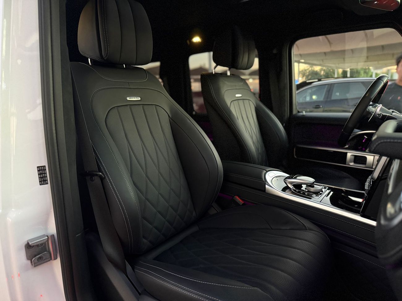 مرسيدس بنز G 63 AMG DOUBLE NIGHT PACKAGE