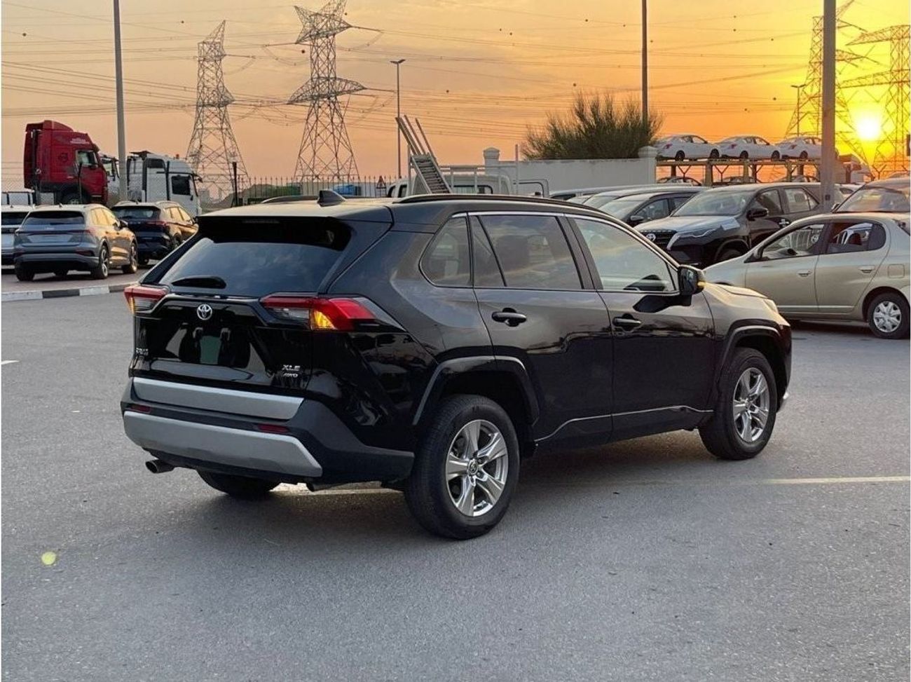 Toyota RAV4 2022 TOYOTA RAV4 XLE 4x4 IMPORTED FROM USA