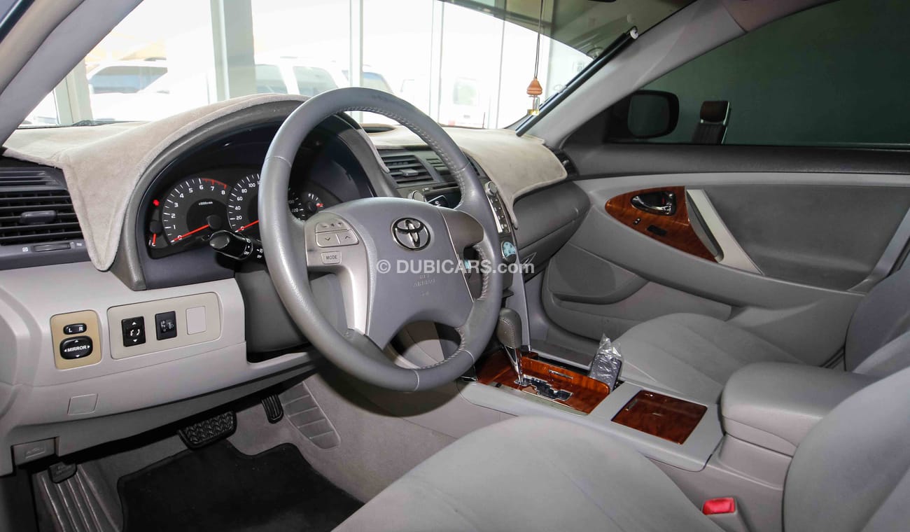 تويوتا كامري GLX VVT