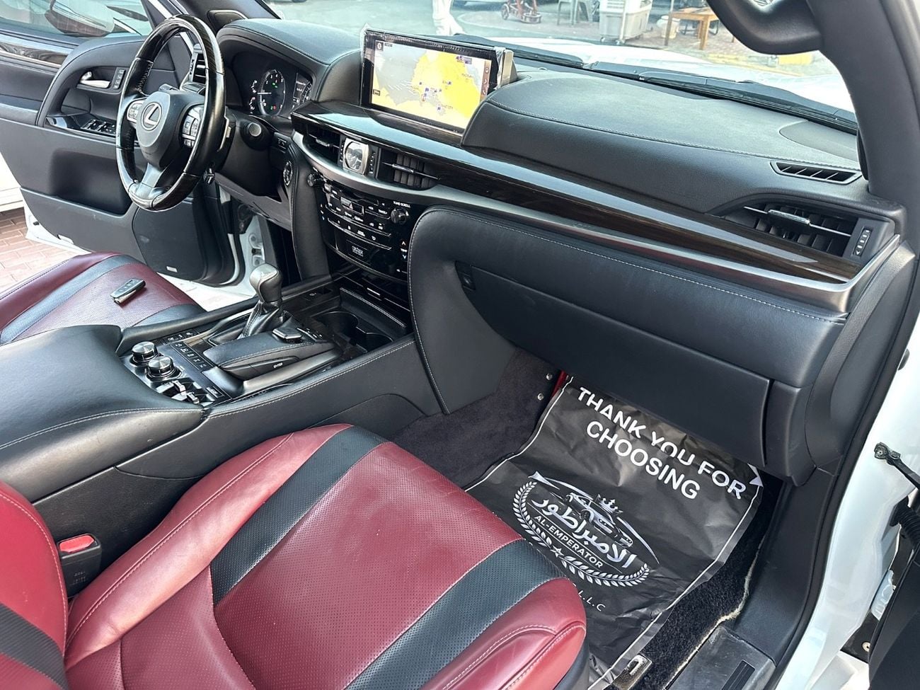 Lexus LX 570 