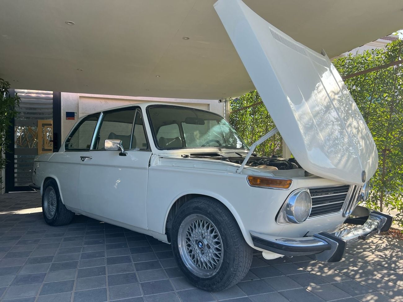 بي أم دبليو 2002