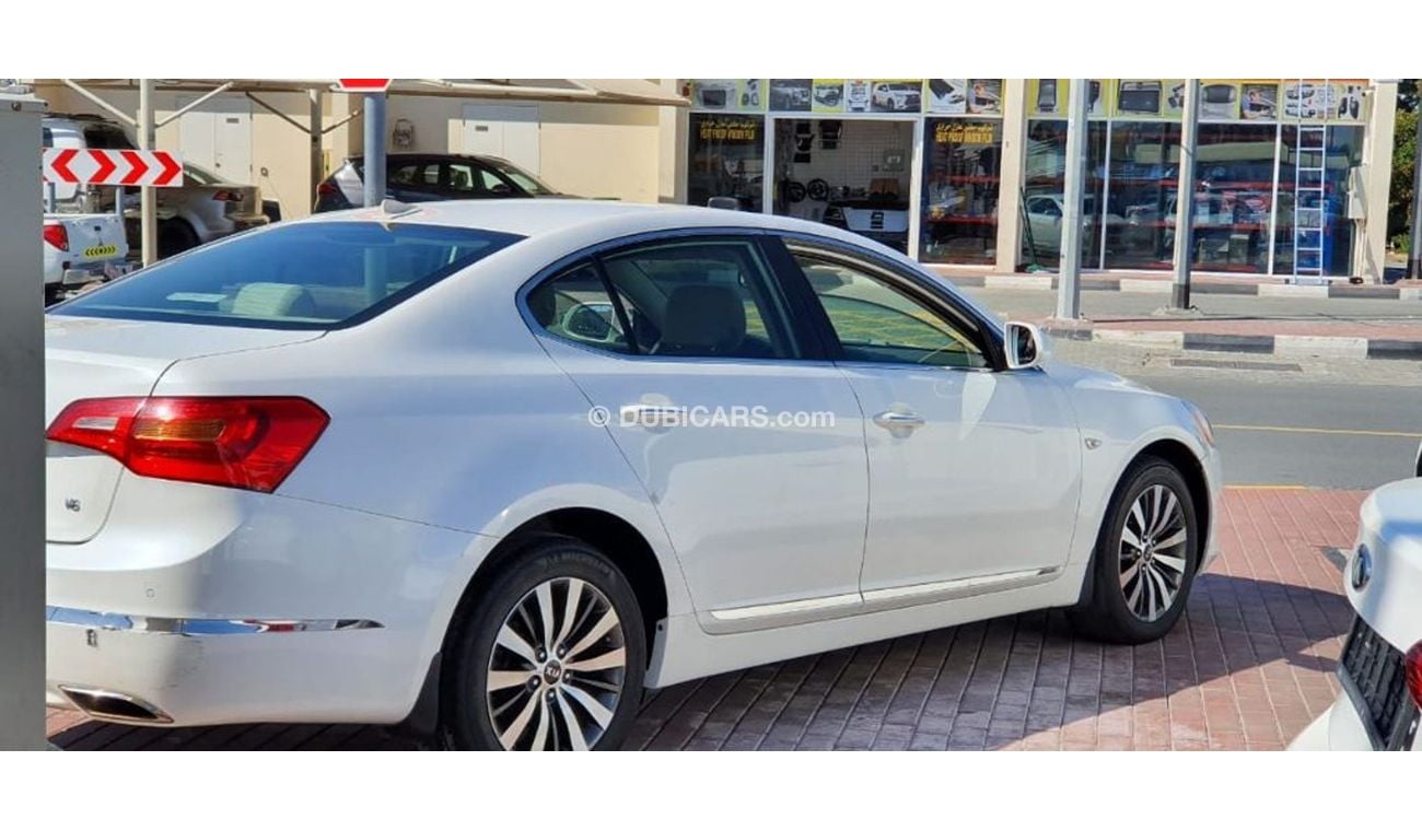 Kia Cadenza 2013 Gcc without accidents