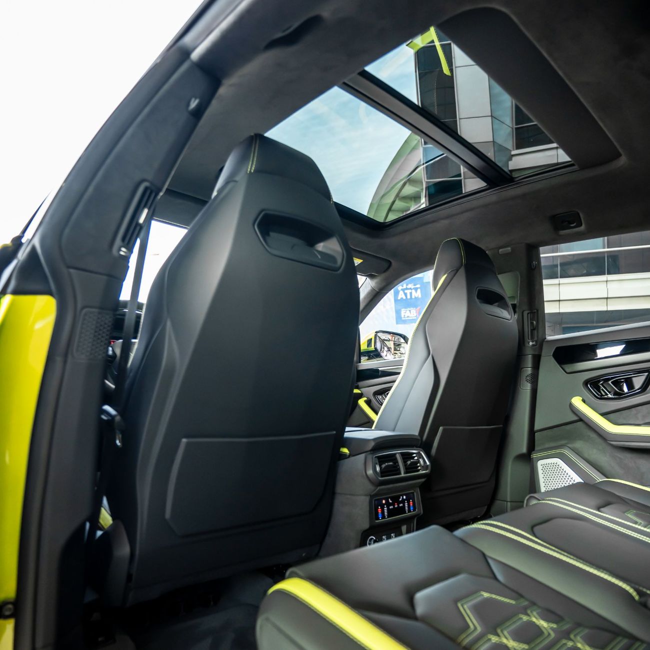 Lamborghini Urus 2025 LAMBORGHINI URUS SE ( BRAND NEW )