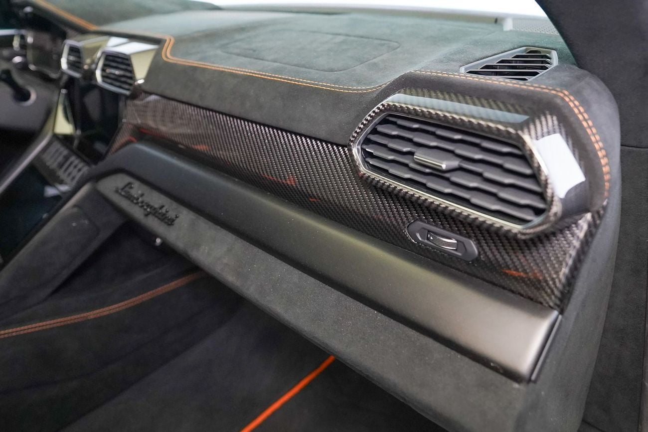 Lamborghini Urus 4.0T V8 Performante