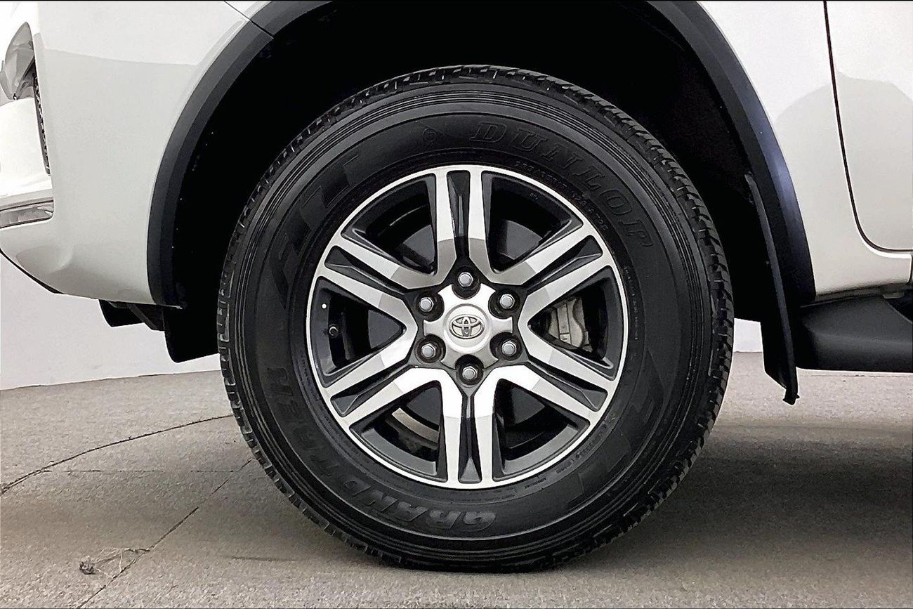 تويوتا فورتونر EXR | شامل الضمان | 0 ﺪﻔﻋﺓ ﺃﻮﻟﻯ