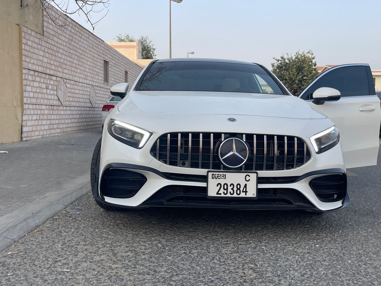 مرسيدس بنز A 220