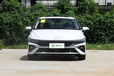 هيونداي إلانترا COMFORT Hyundai Elantra SMART 1.5