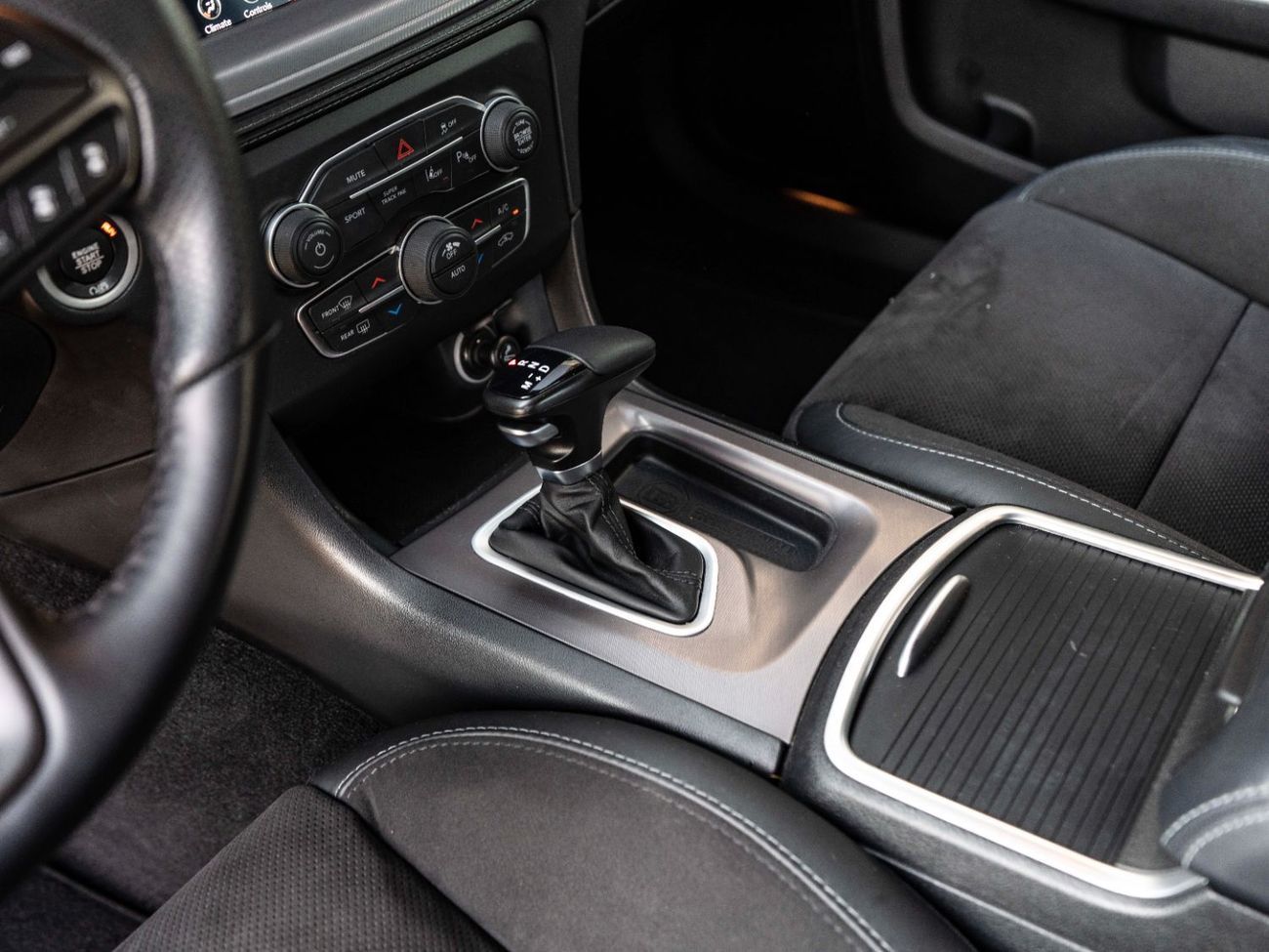 دودج تشارجر R/T Max 5.7L