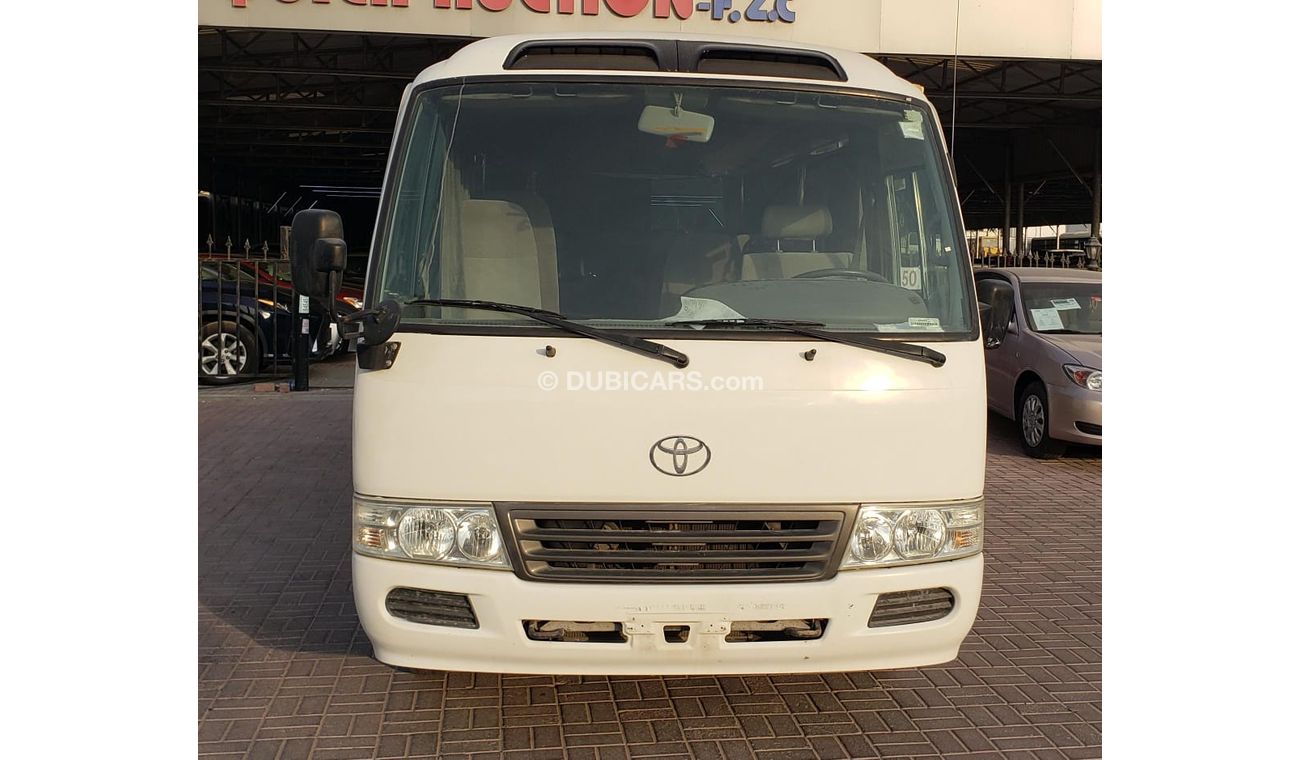 Toyota Coaster M/T 4.2L DIESEL WHITE 2012 (LOT# 53545)