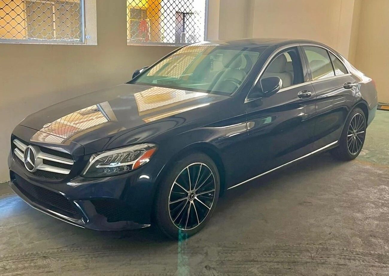 مرسيدس بنز C 300