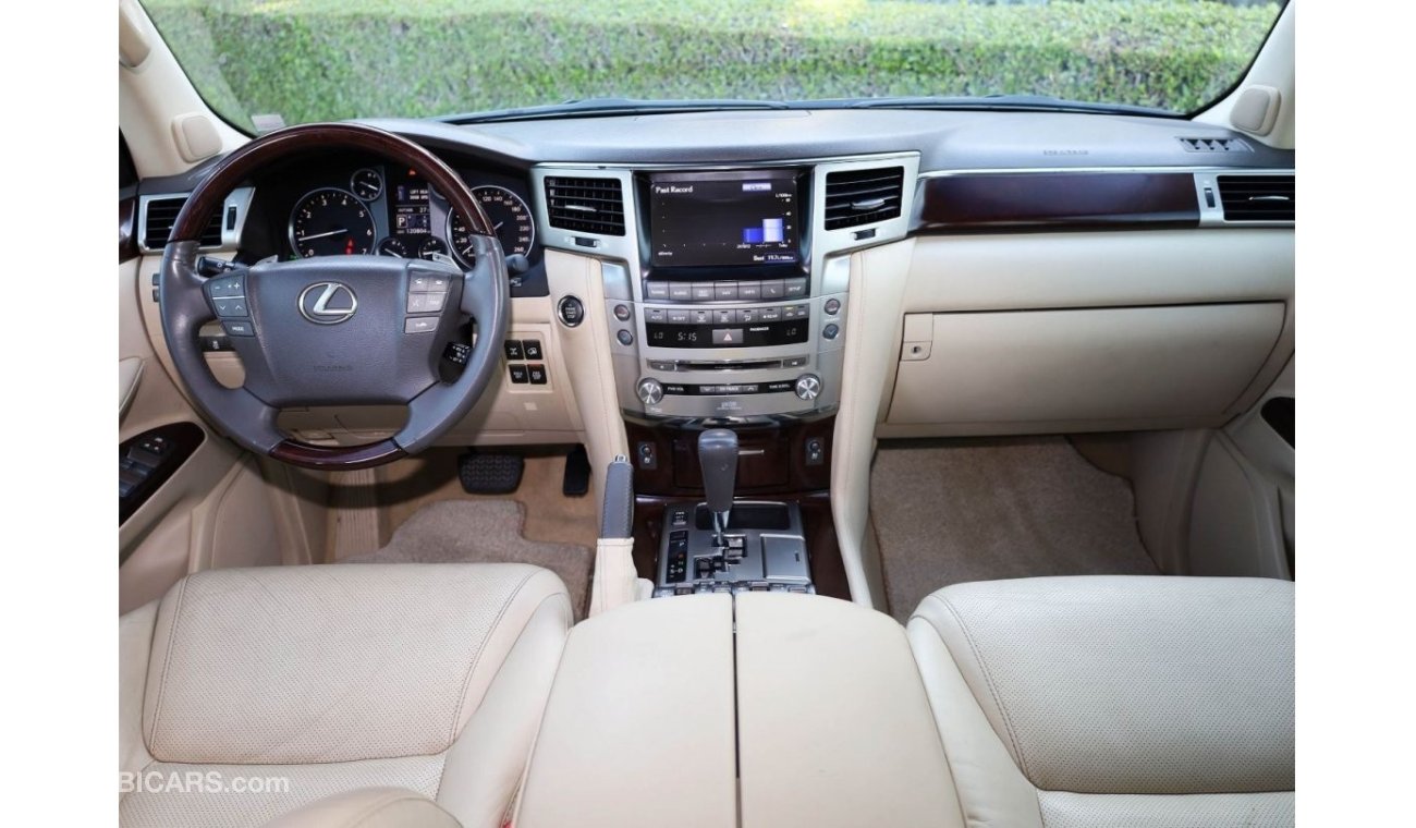 Lexus LX 570 FULL OPTION | V8 5.7L | 7-SEATER | EXCELLENT CONDITION | GCC SPECS