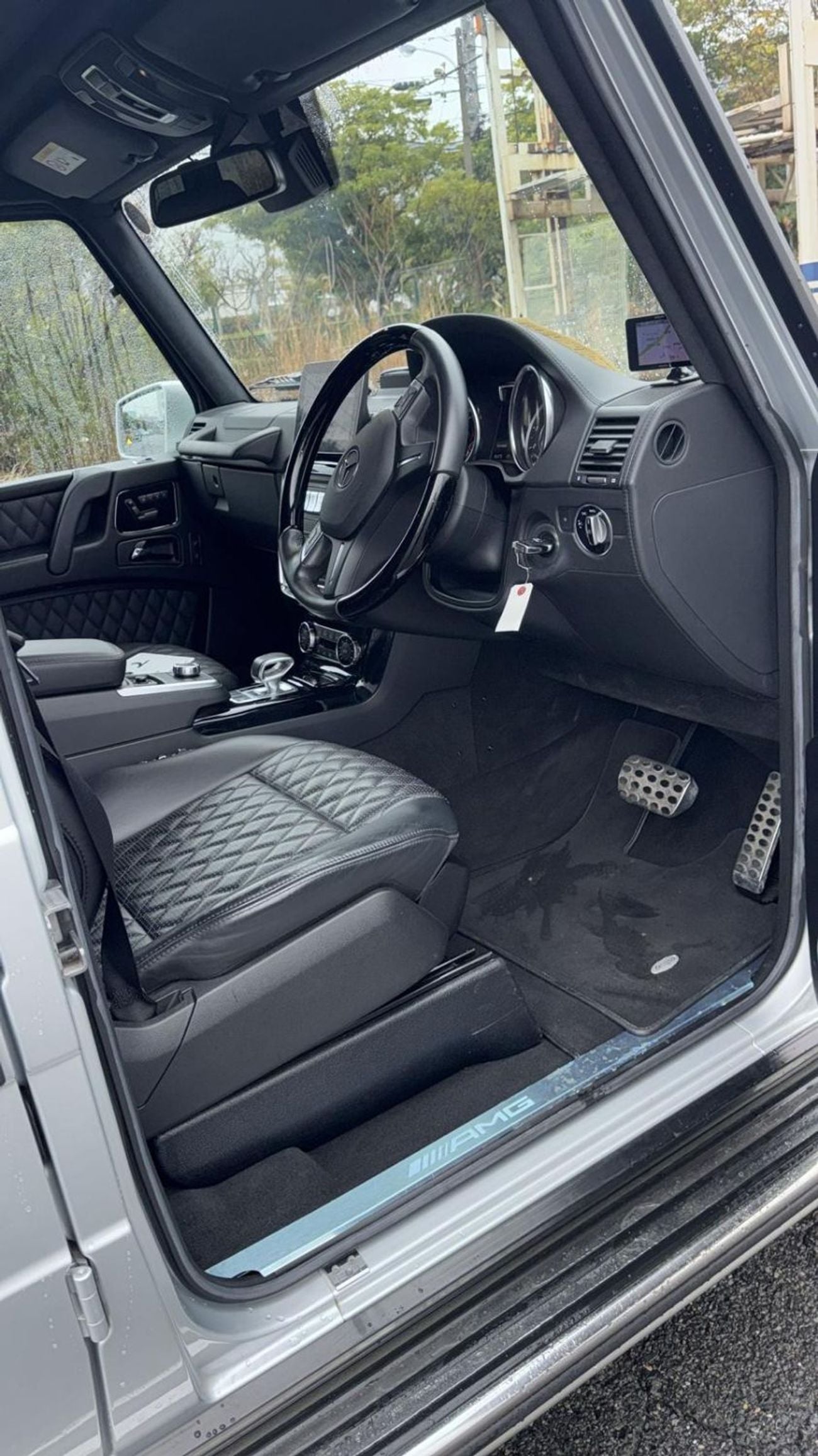 Mercedes Benz G63 AMG STD Mercedes-Benz G63 RHD Japanese specs 2019 silver colour 5doors,5seaters automatic gear