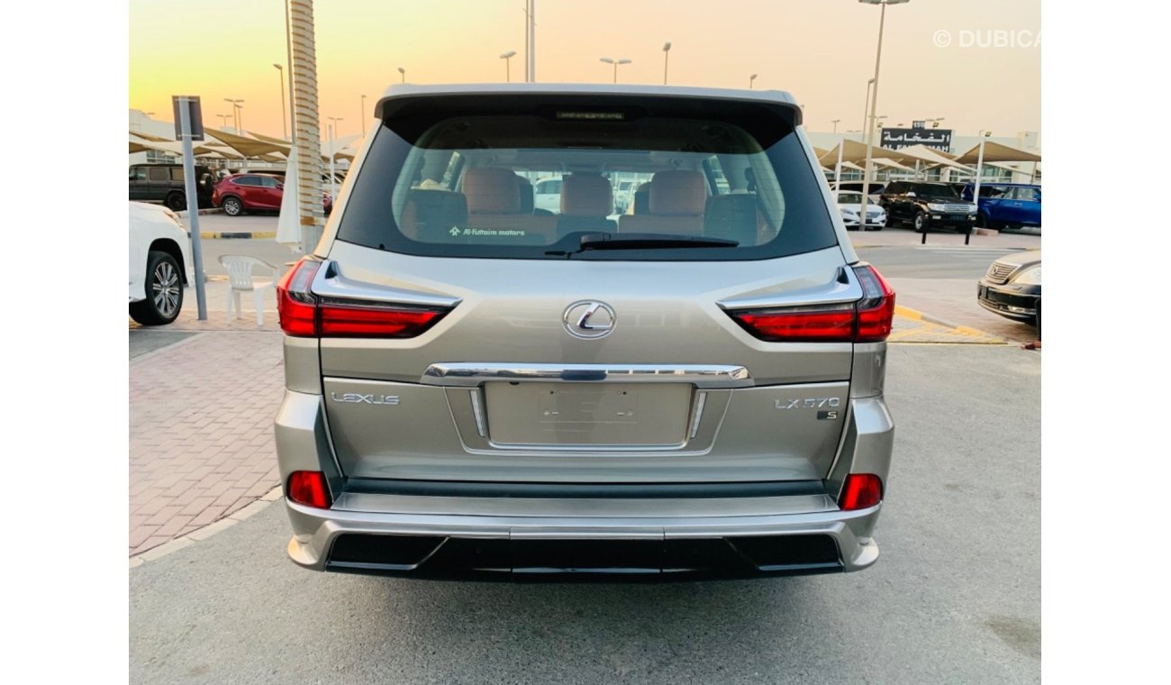 Lexus LX570