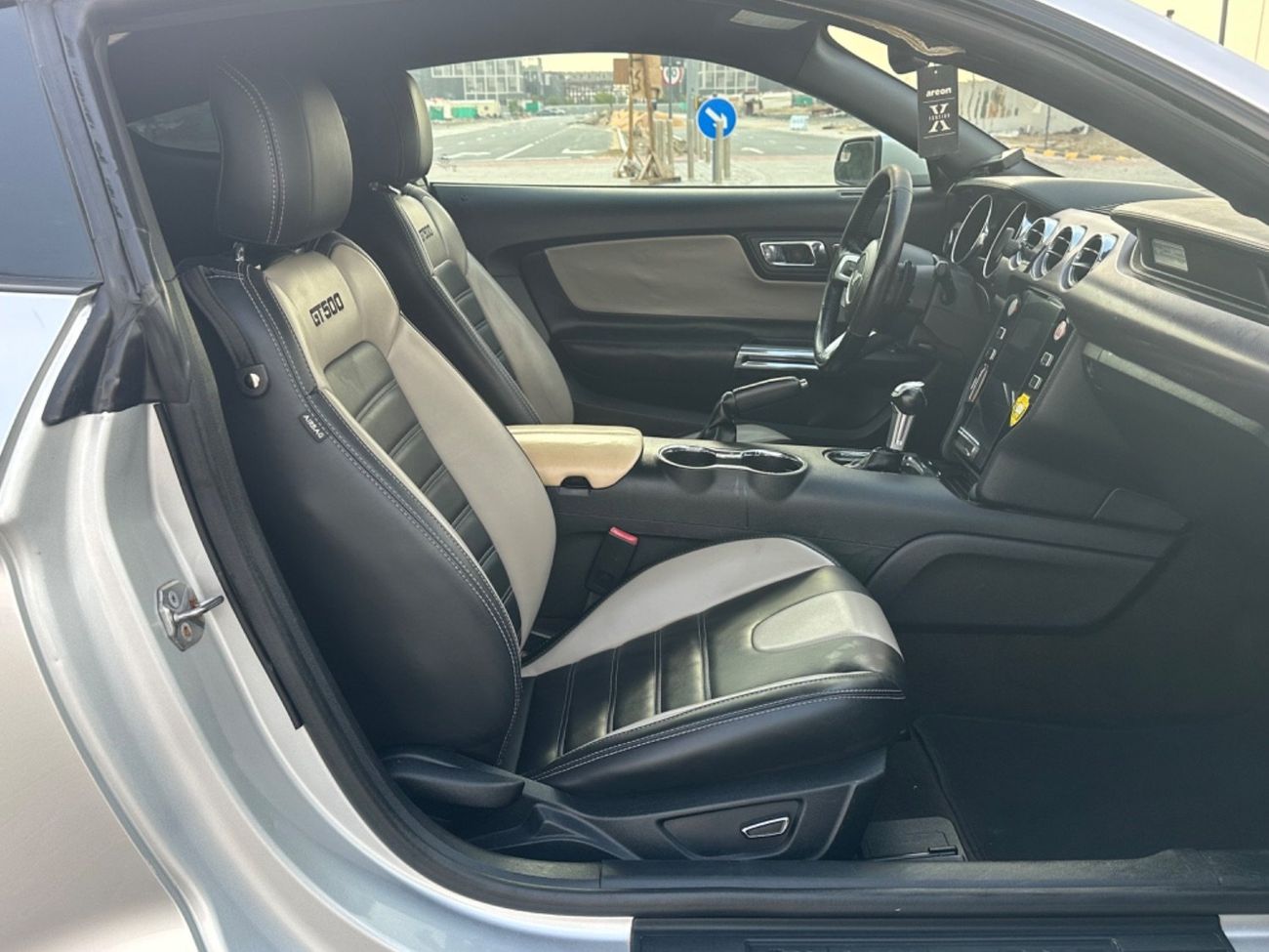 Ford Mustang MODEL 2016 car perfect condition inside and outside full option