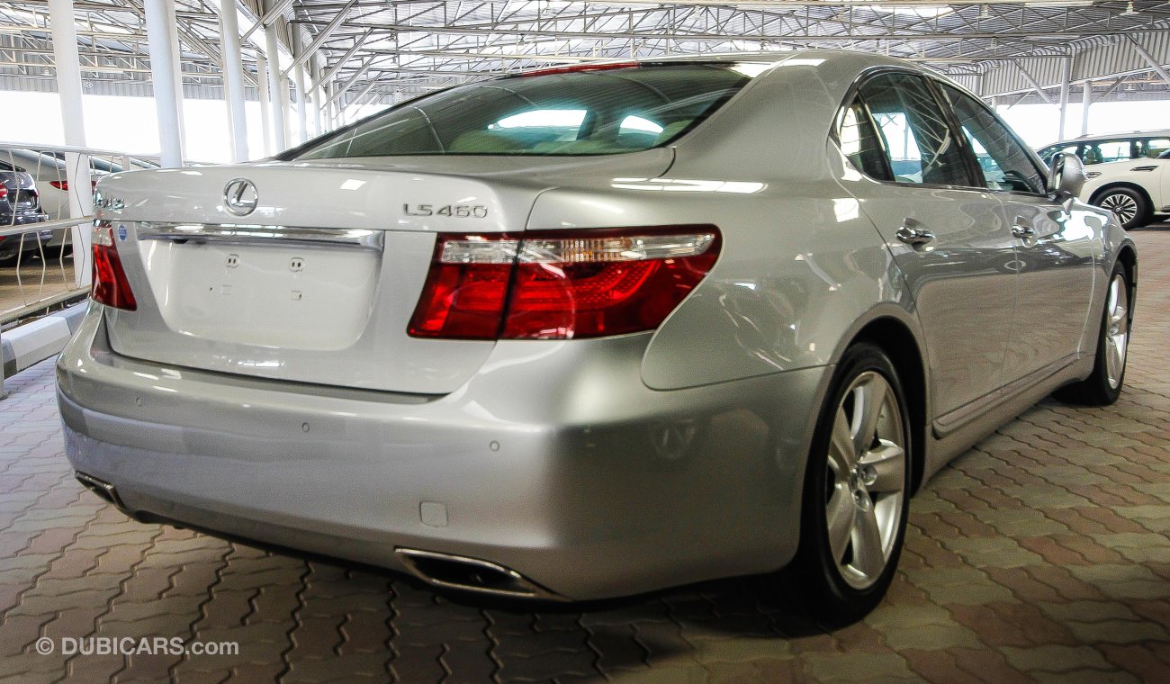 Lexus LS460