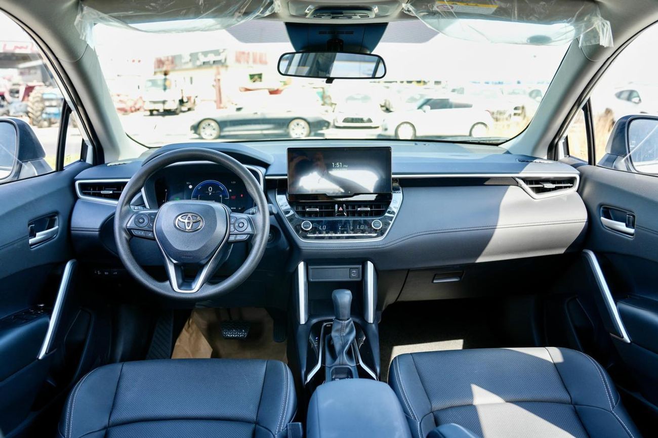 Toyota Corolla Cross TOYOTA FRONTLANDER LUXURY  2.0L HYBRID  MODEL 2025  WHITE