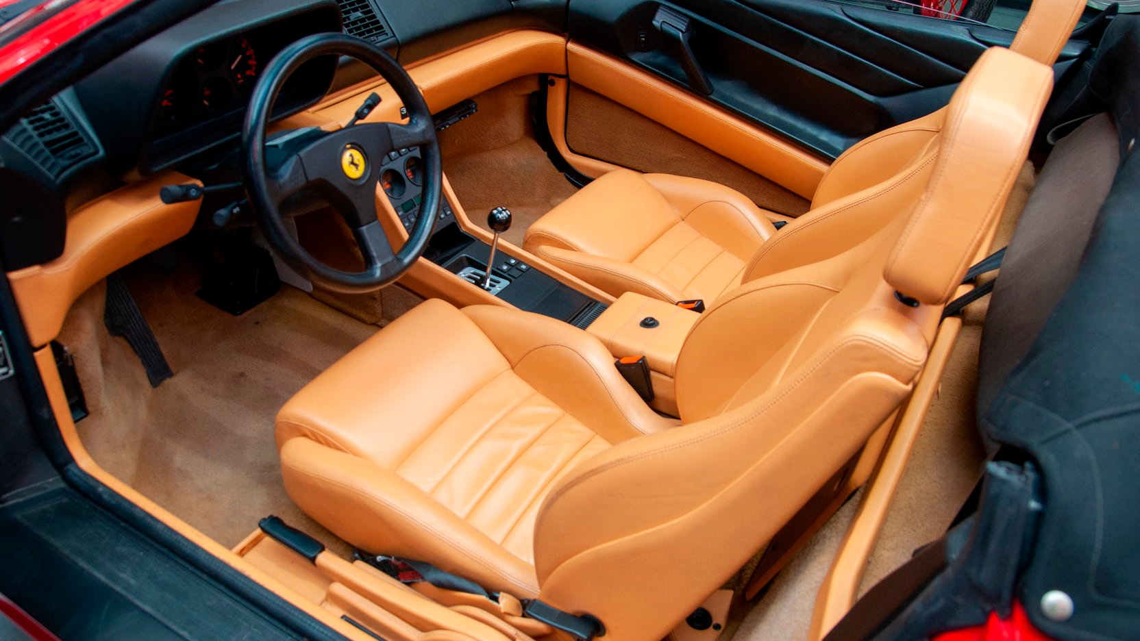 Ferrari 348 interior - Seats