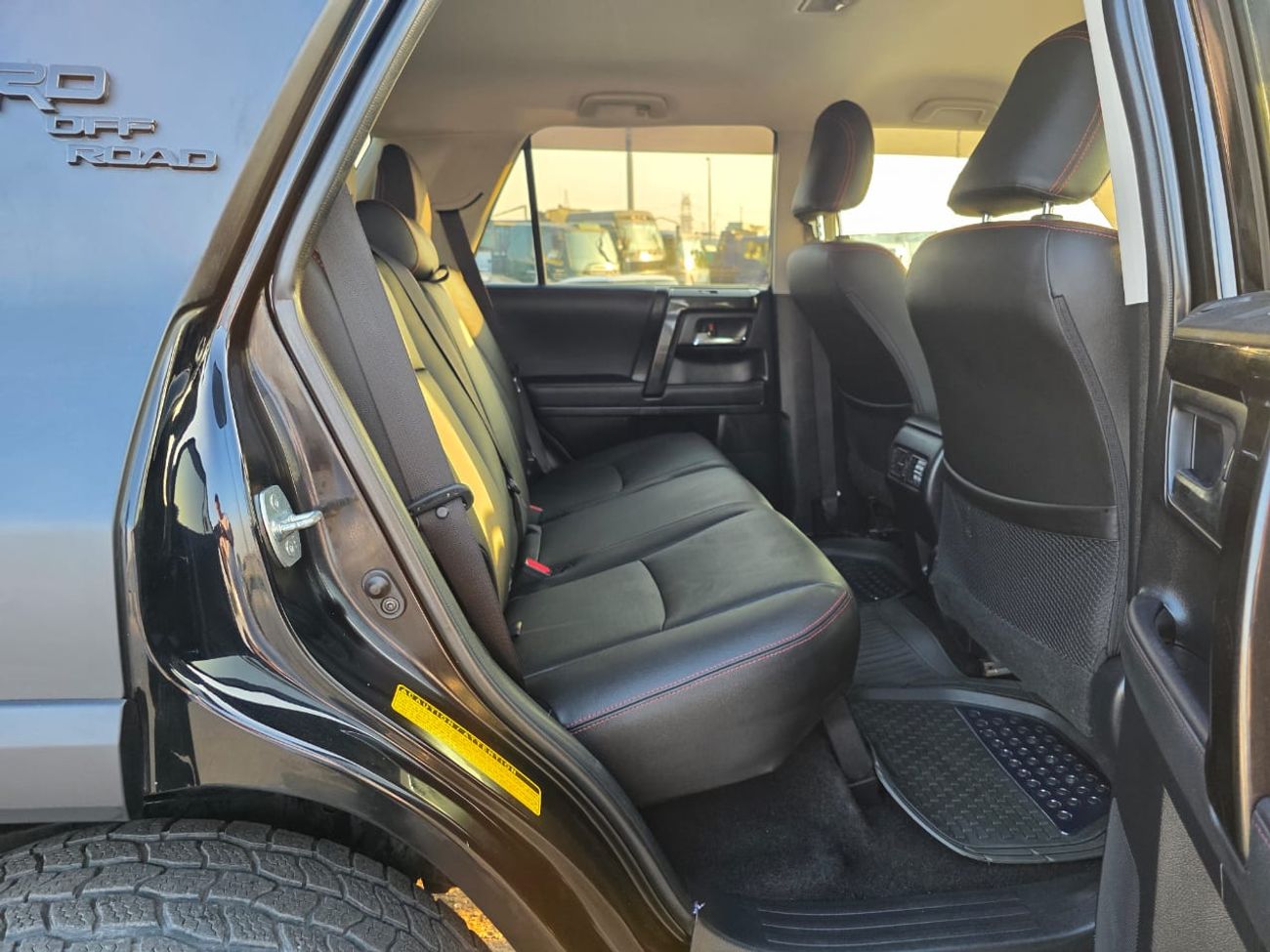 Toyota 4Runner TRD Off-Road 2022 model Push button, 4x4 and math body color