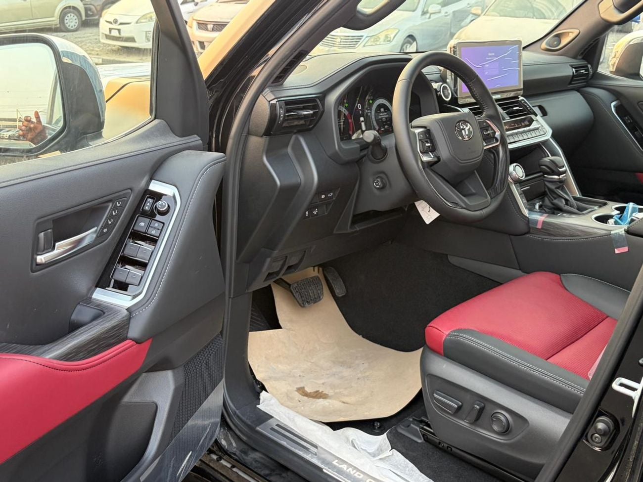 تويوتا لاند كروزر VXR | 3.3L DIESEL | PWR WITH LEATHER SEATS | 360* CAMERA | RADAR | SUNROOF | MY2026