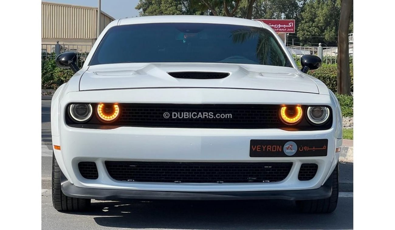 Dodge Challenger R/T DODGE CHALLENGER RT 2018 IN PERFECT CONDITION