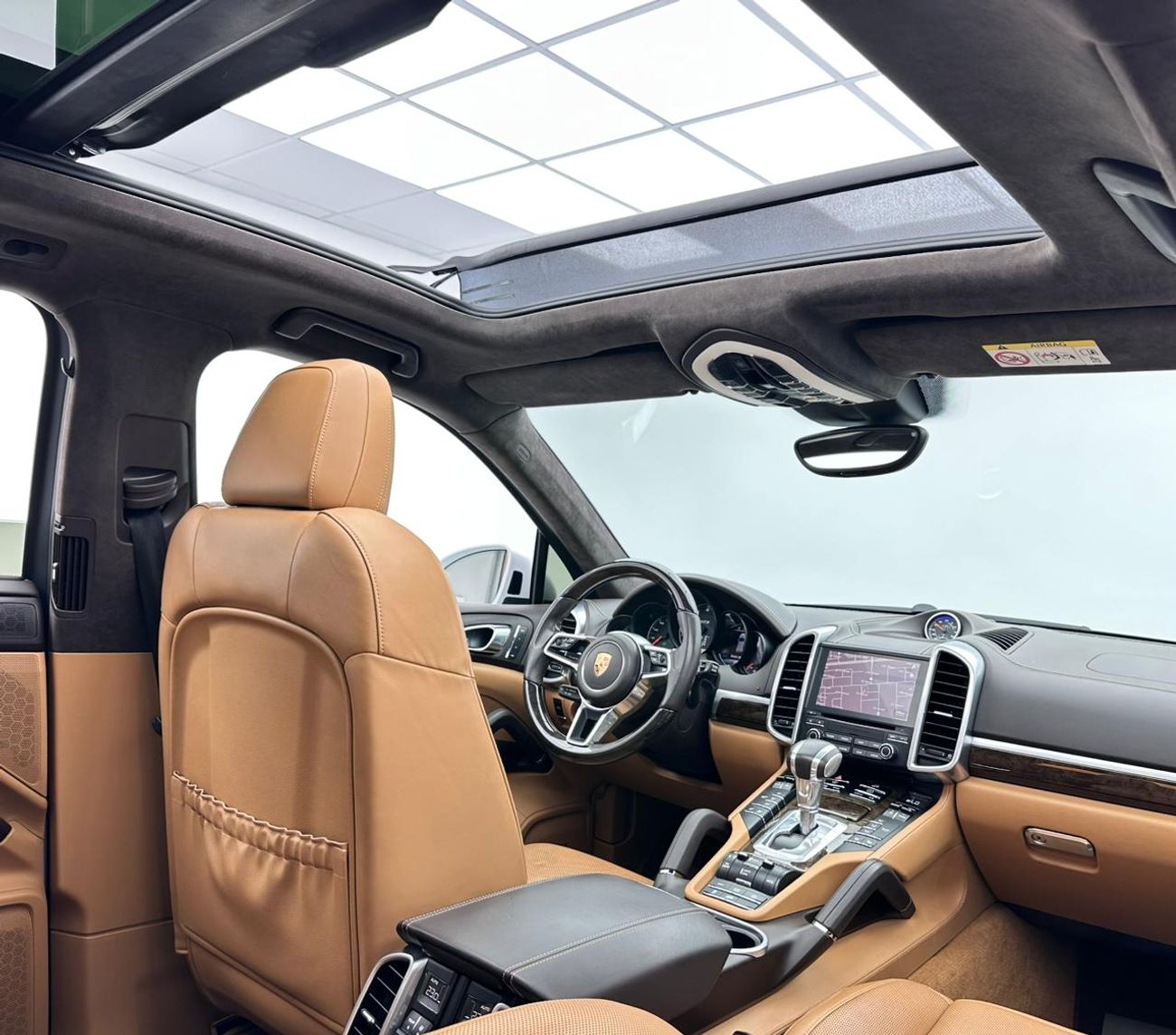 Porsche Cayenne GTS 3.6L 2017 Porsche Cayenne GTS, Fully Loaded, Porsche Full Service History, Excellent Condition, 