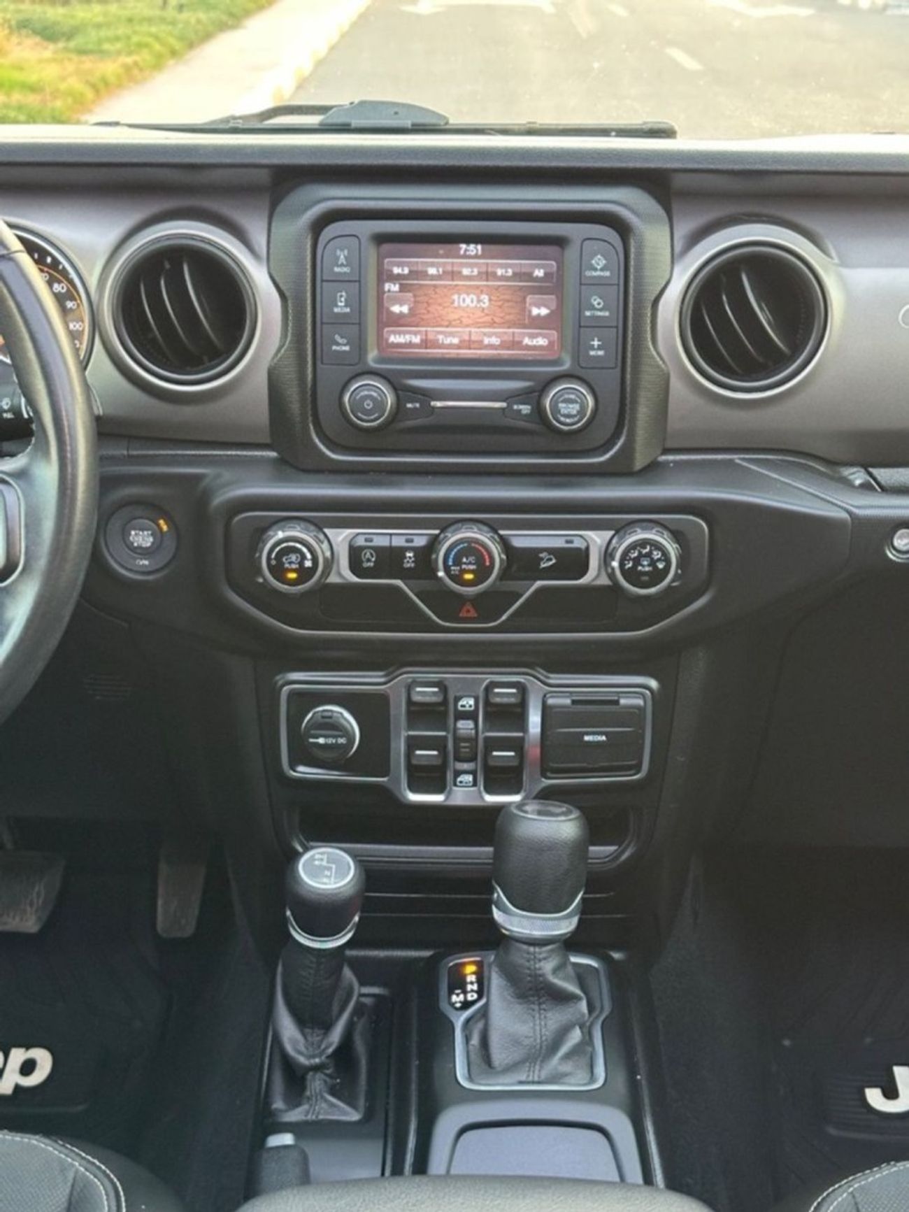 جيب رانجلر Unlimited Sport 3.6L A/T